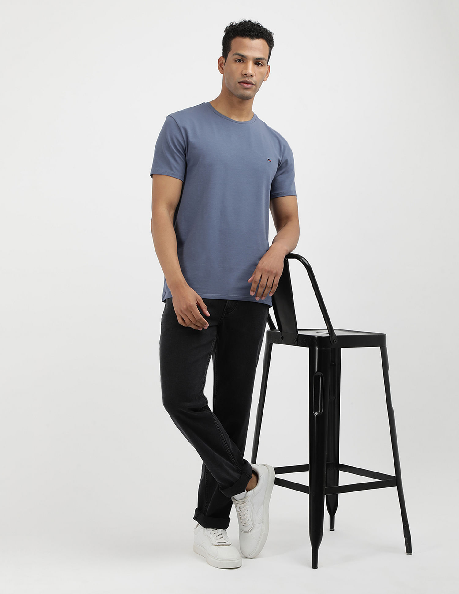 Tommy Hilfiger Solid Stretch Slim Fit T-Shirt