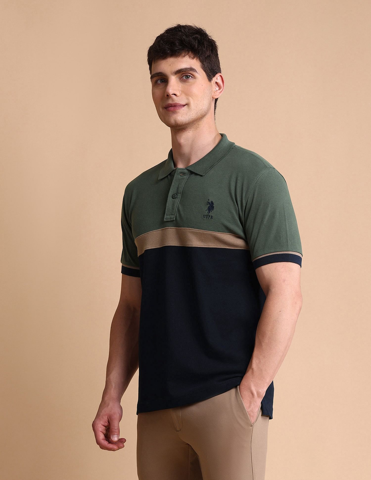 U.S. Polo Assn. Colourblocked Slim Fit Polo Shirt