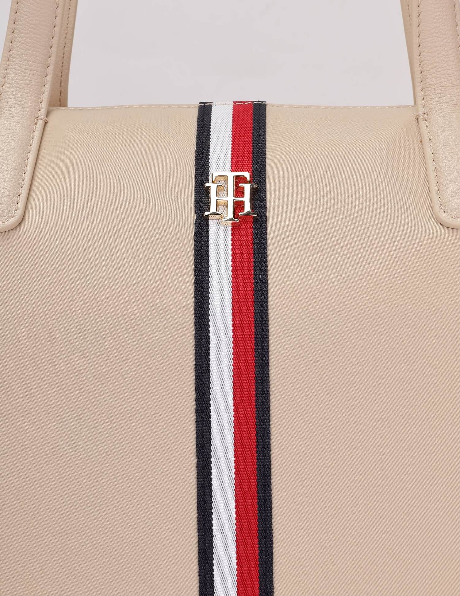 Tommy Hilfiger Solid Beige Nylon Tote Bag