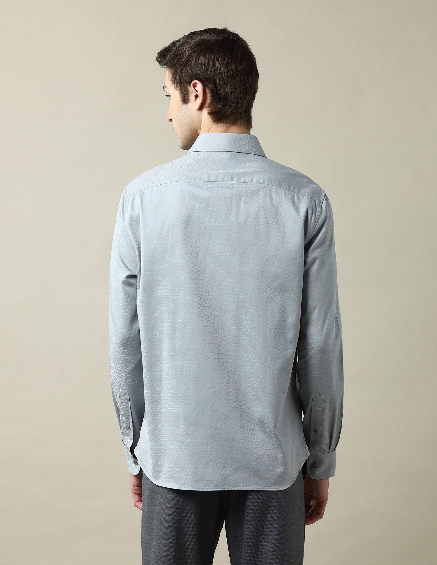Arrow Textured Tailored Fit 1851 Shirt