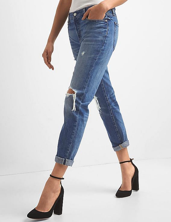 gap mid rise boyfriend jeans