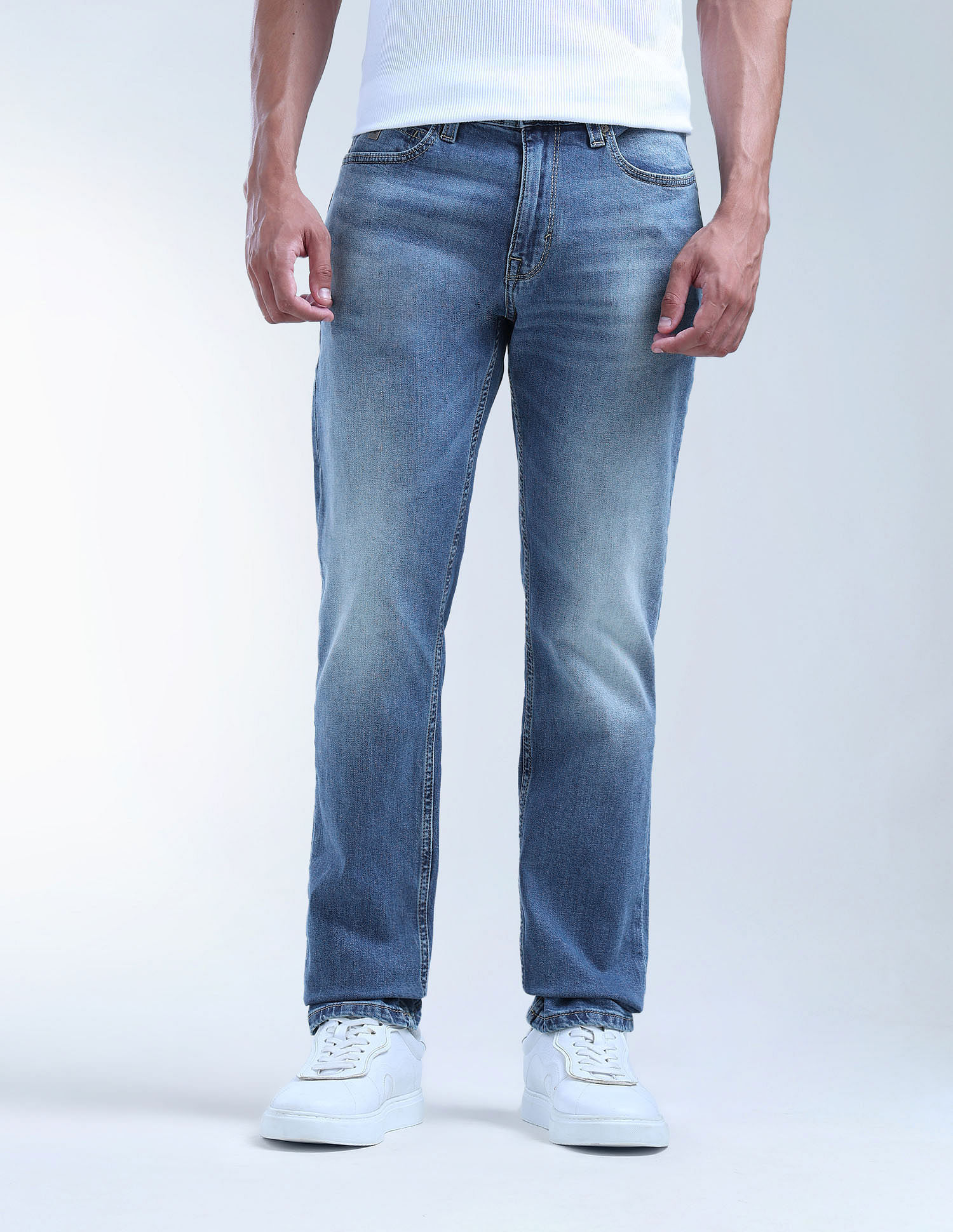 Flying Machine Freddie Slim Straight Fit Authentic Signature Jeans