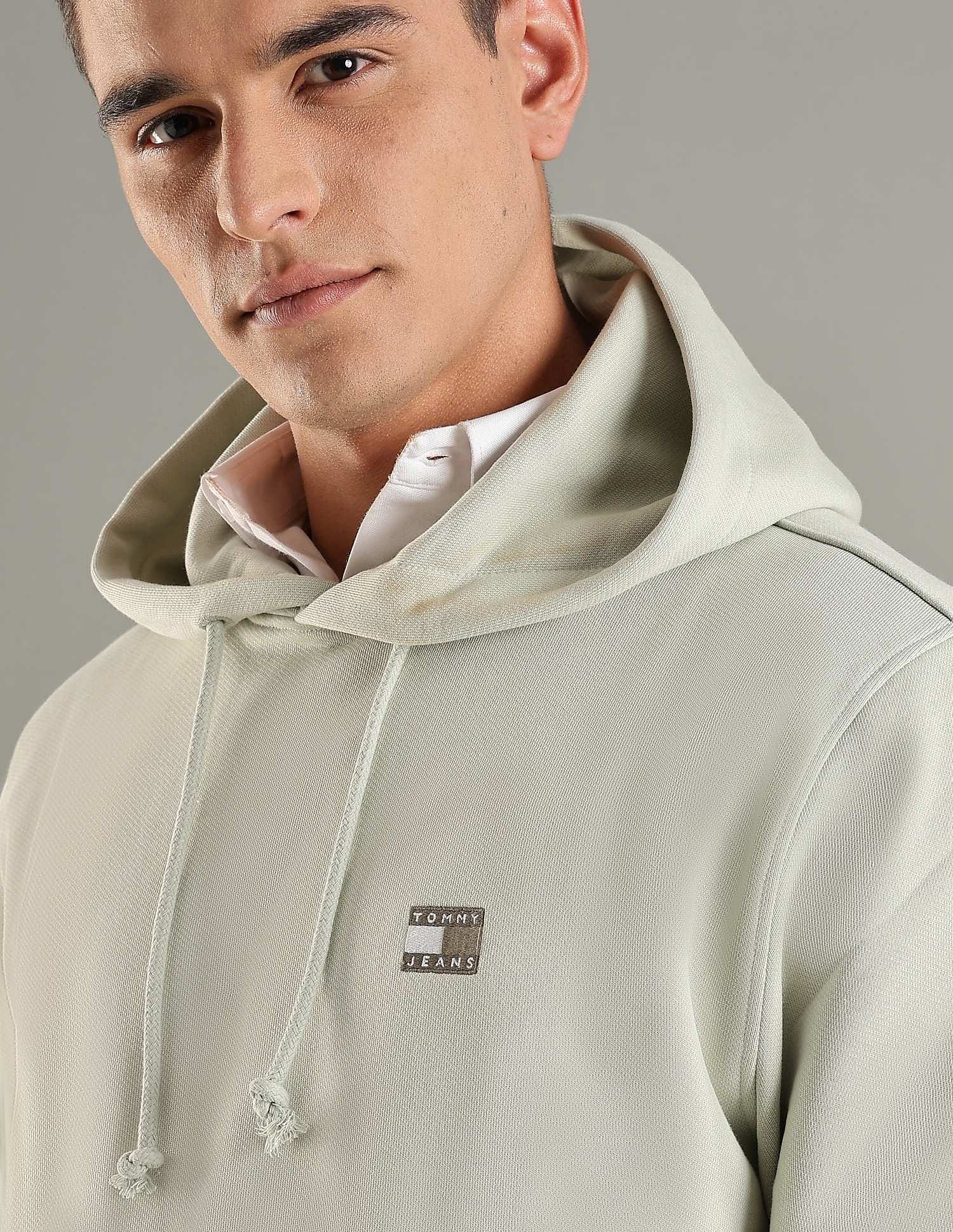 Tommy Hilfiger Embroidered Logo Regular Fit Cotton Sweatshirt