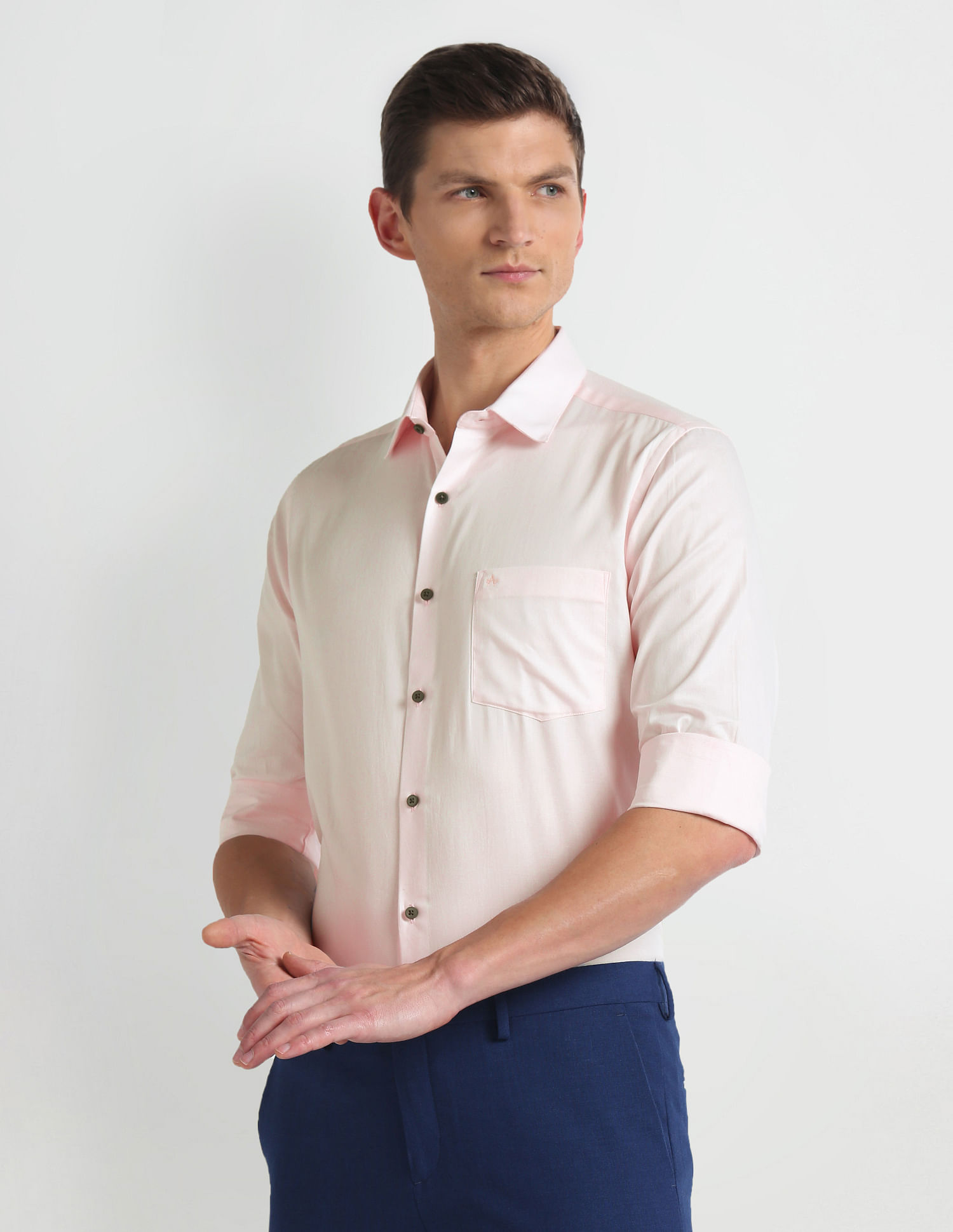Arrow Manhattan Slim Fit Cotton Shirt