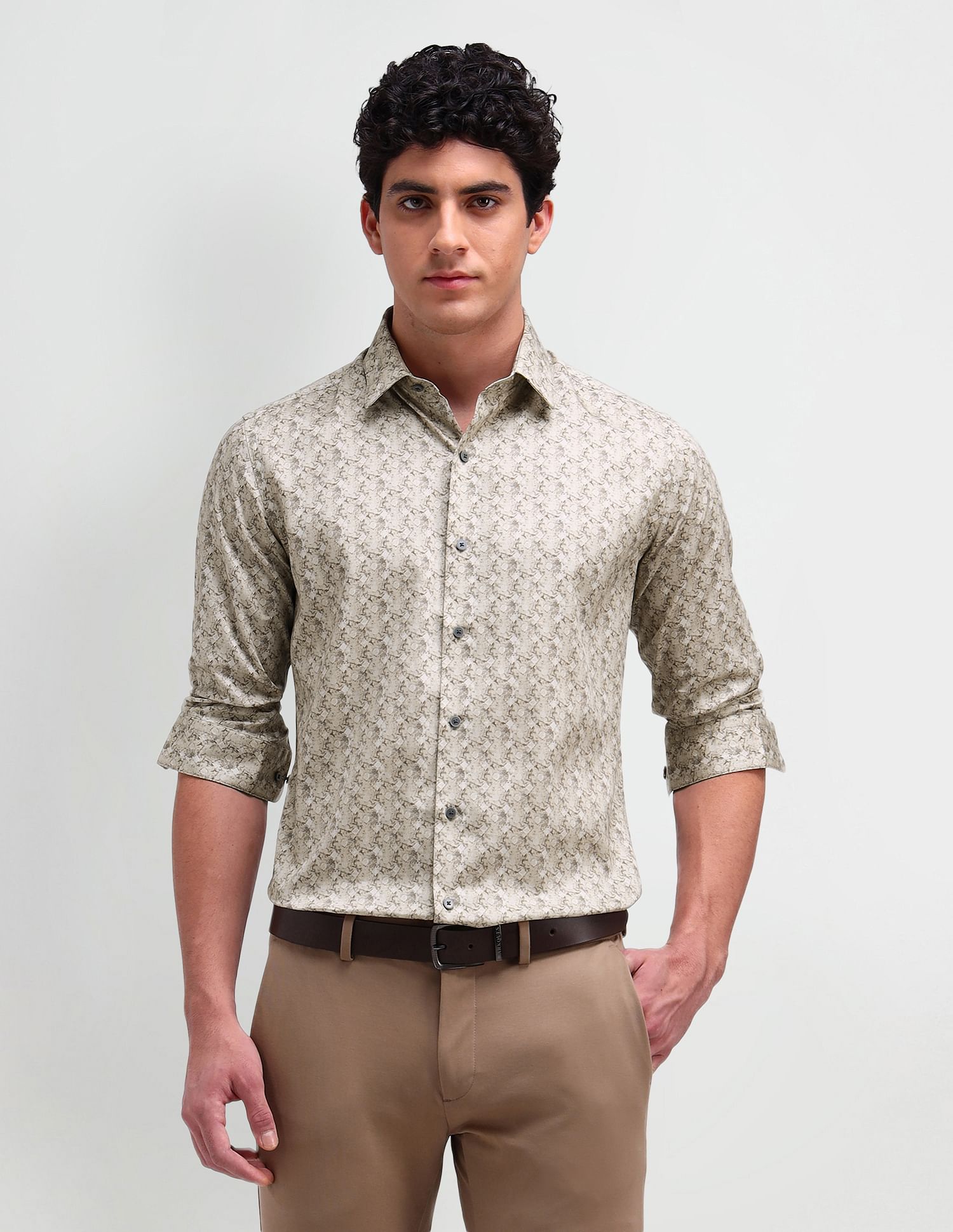 Arrow Newyork Manhattan Slim Fit Abstract Shirt