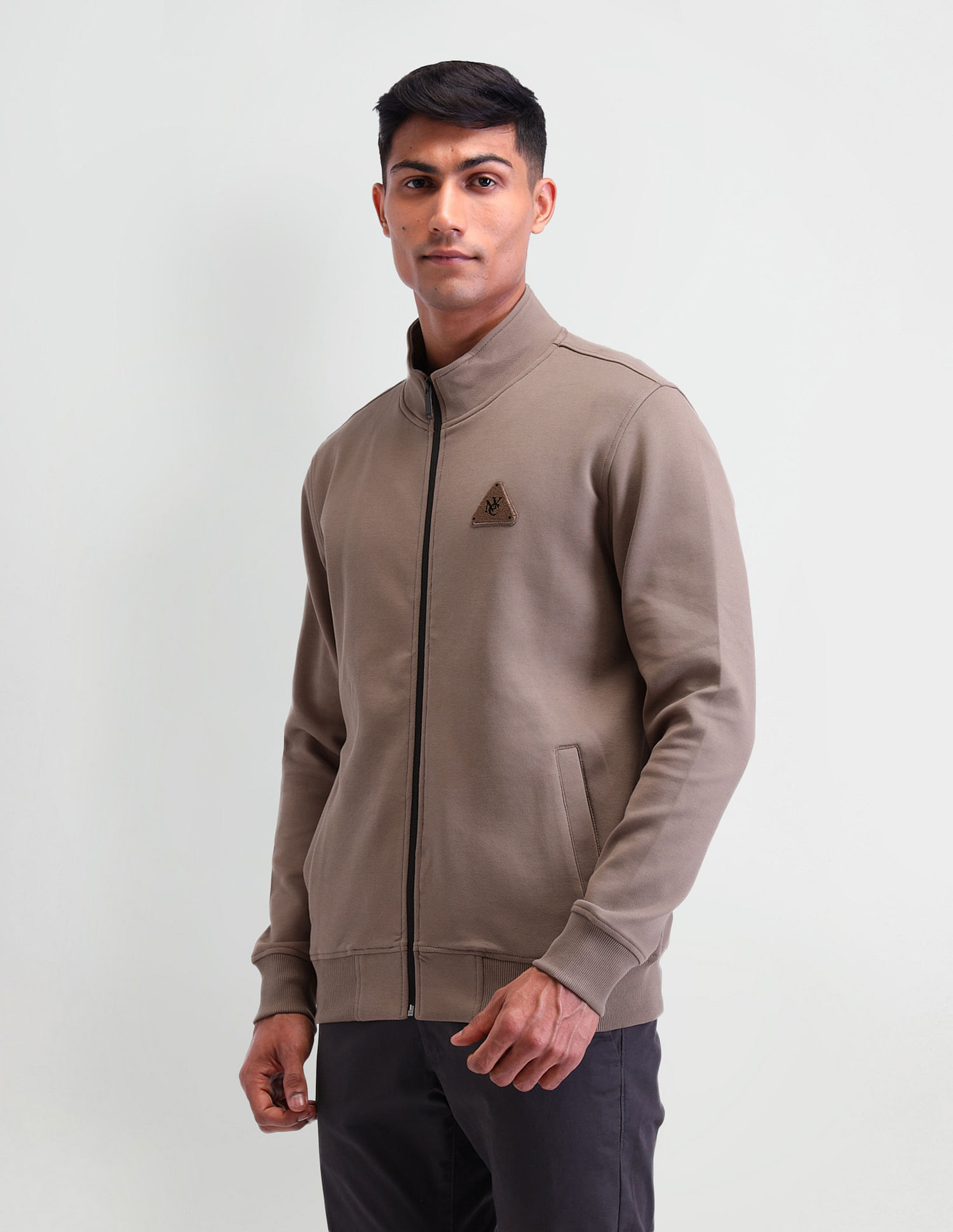 Arrow Newyork Solid Regular Fit Sweatshirt
