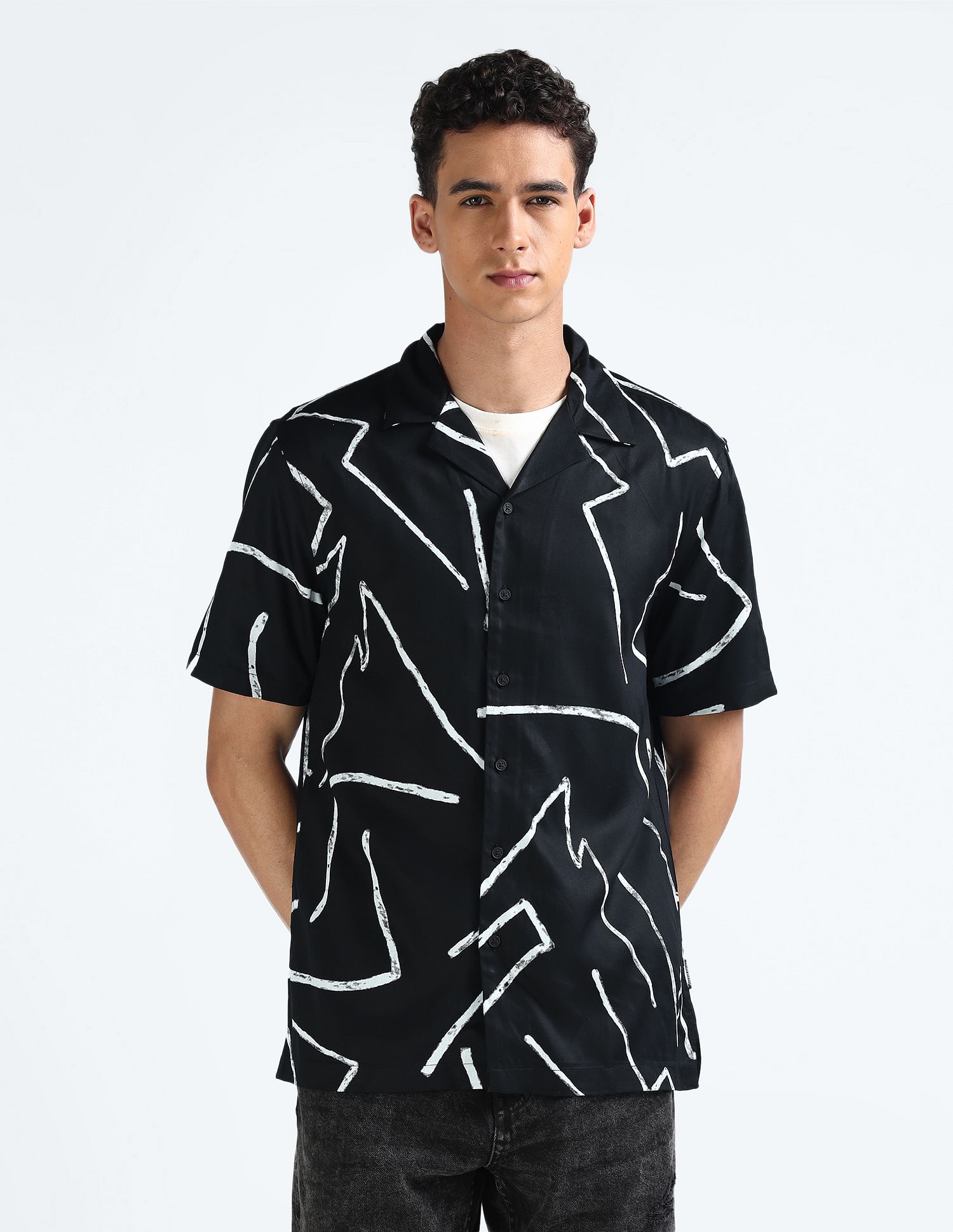 Flying Machine Cuban Collar Printed Holiday Shirt