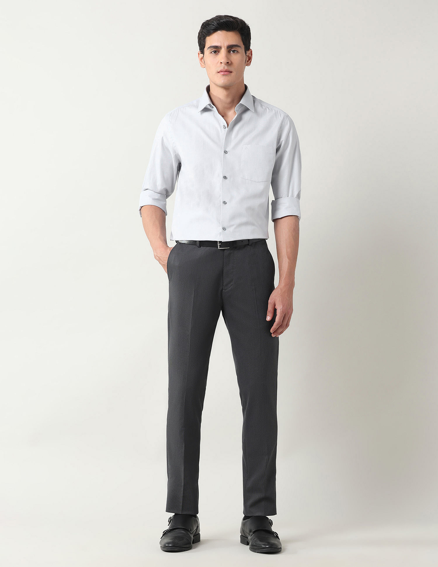 Arrow Manhattan Slim Fit Pure Cotton Twill Shirt