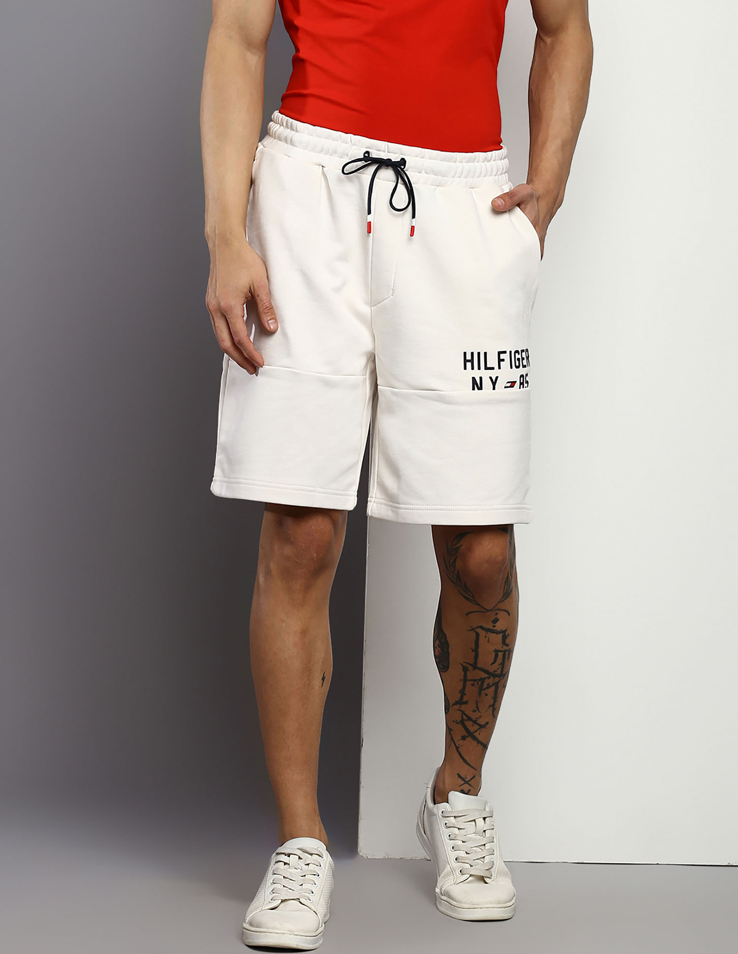 Tommy 2025 hilfiger short