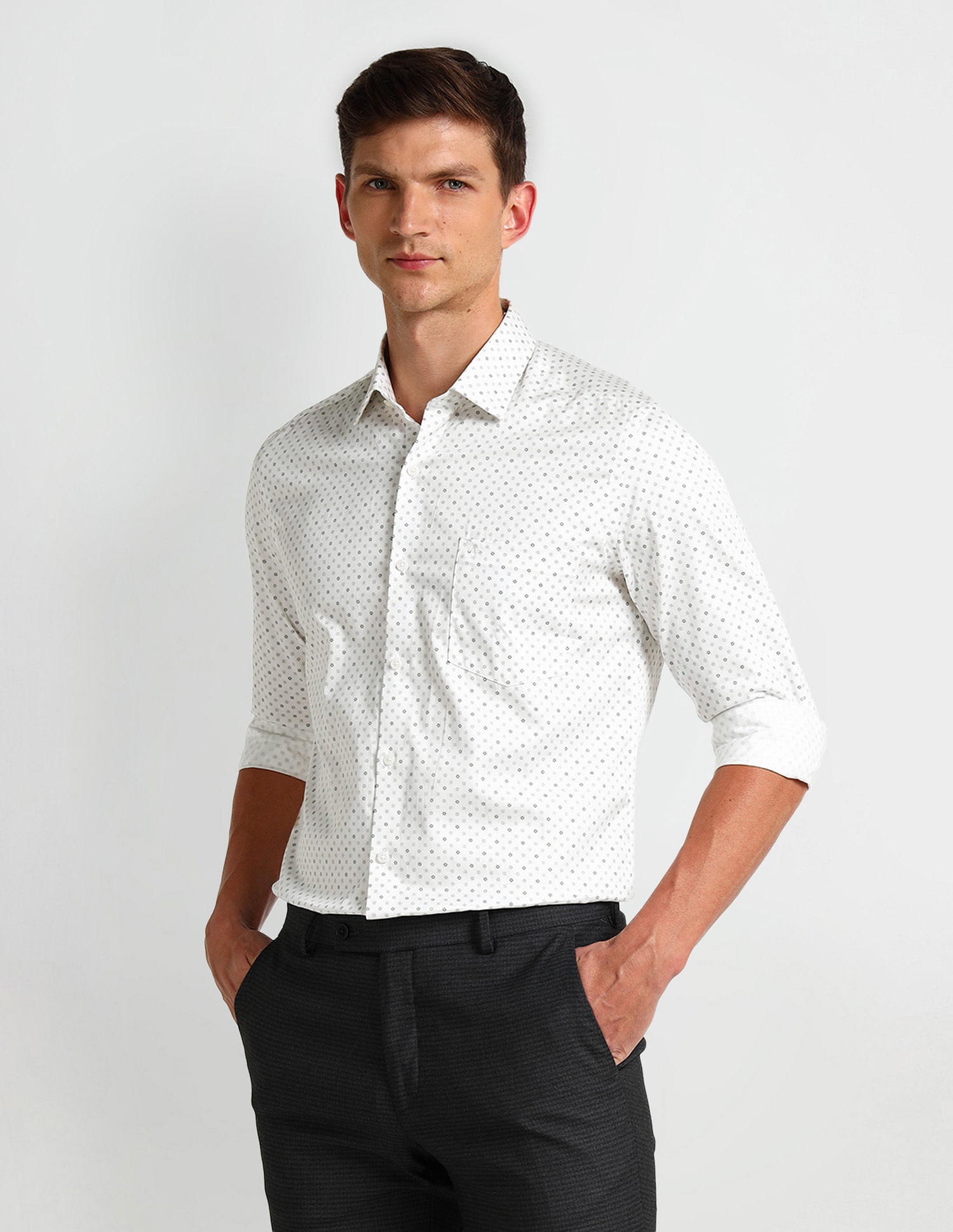 Arrow Manhattan Slim Satin Weave Shirt