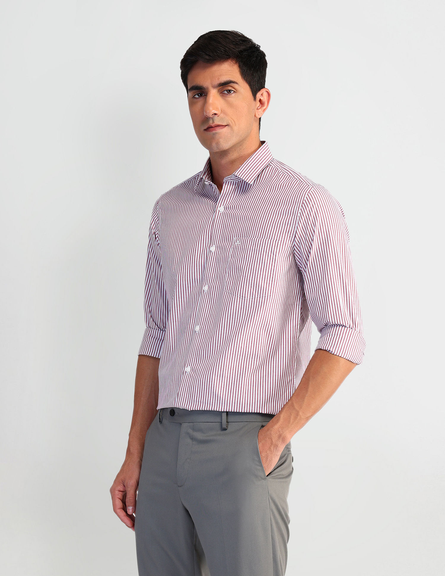 Arrow Vertical Stripe Manhattan Slim Fit Shirt