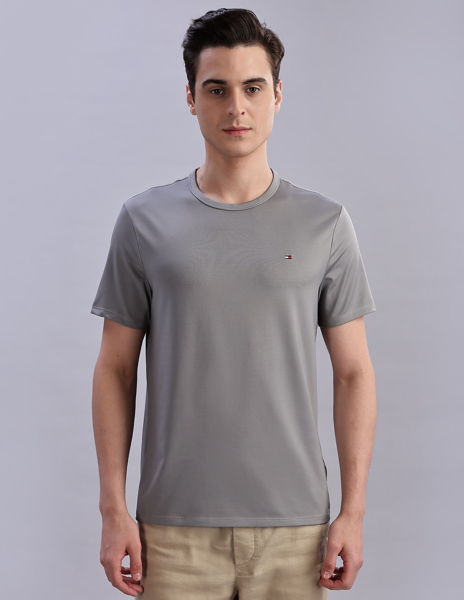 Tommy Hilfiger Solid Regular-Fit Polyester T-Shirts