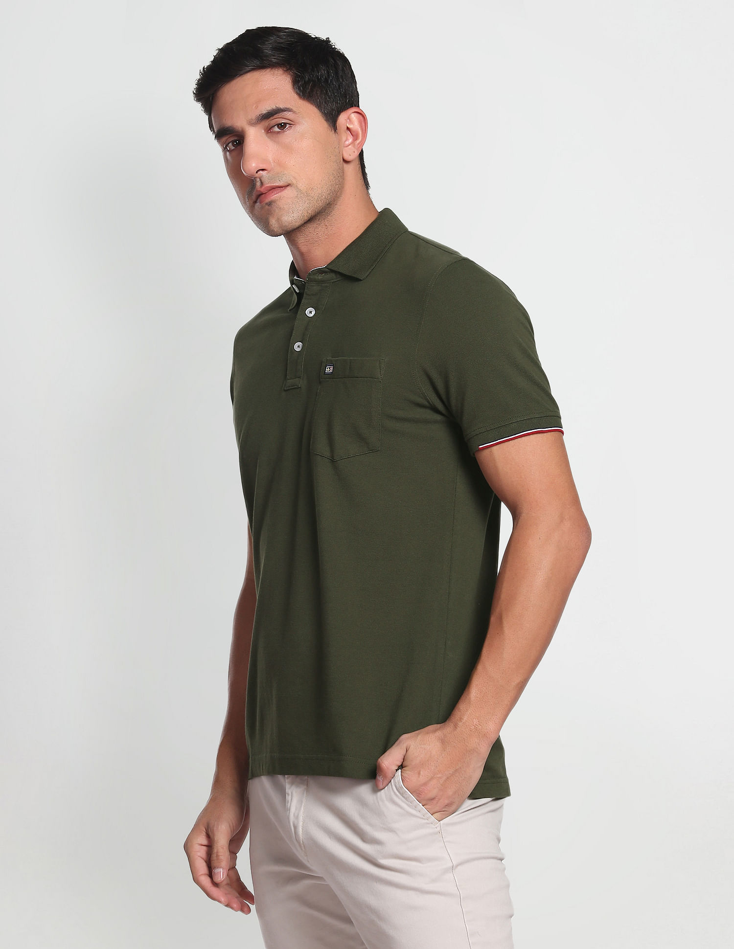Arrow Sports Compact Cotton Solid Polo Shirt