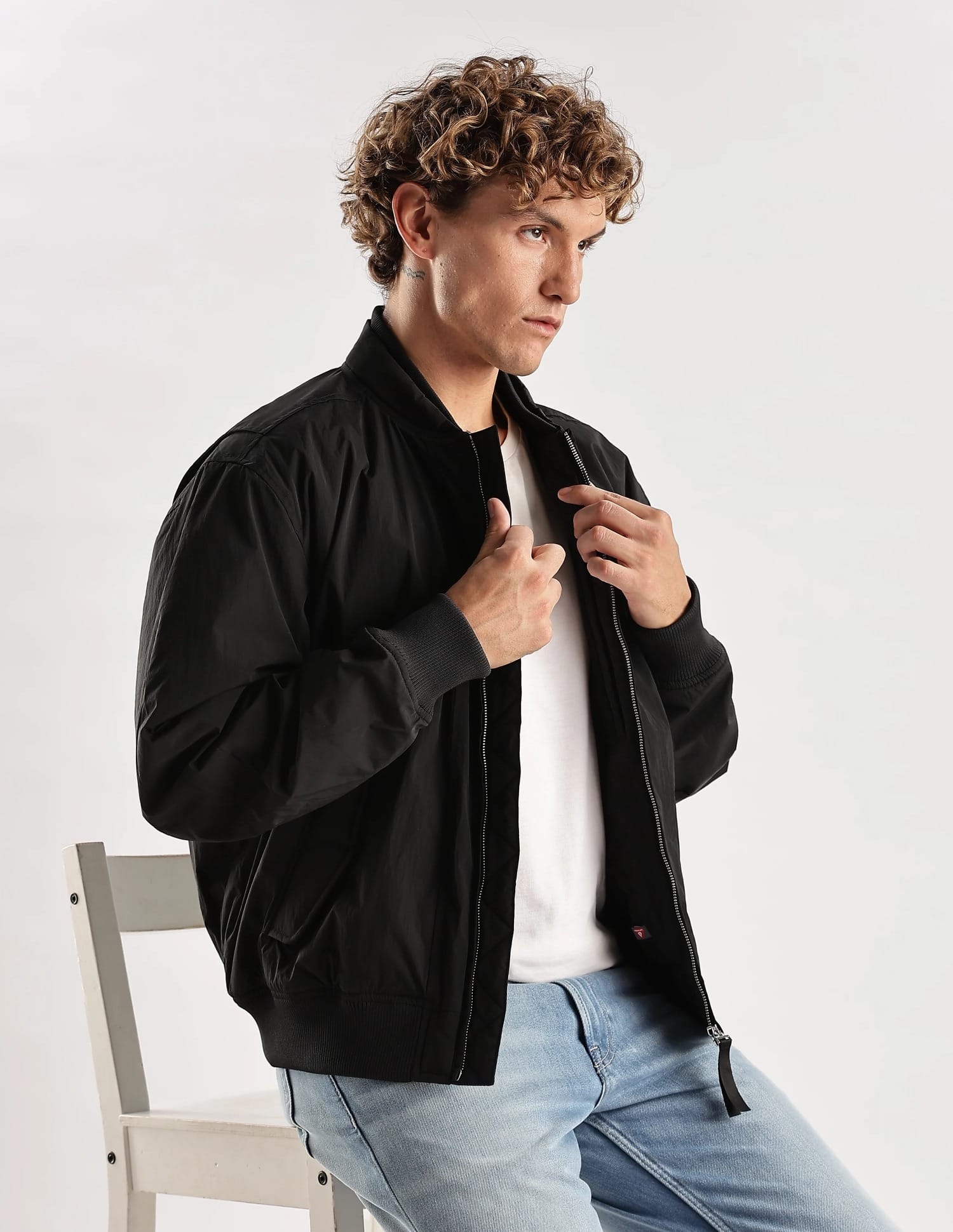 Buy Calvin Klein Jeans Solid Relaxed Fit Nylon Jacket