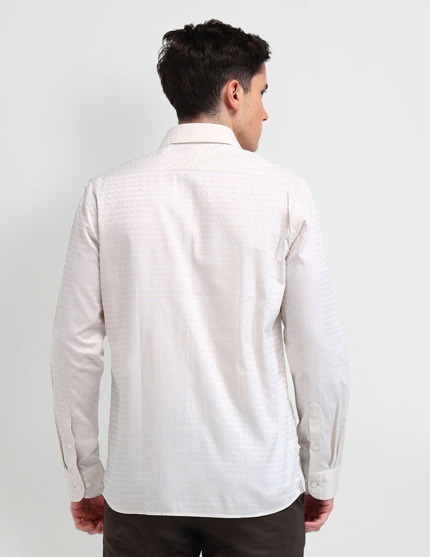 Arrow Italian Elegance Textured Slim Fit Shirt