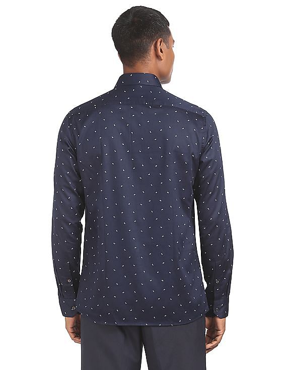 Arrow Spread Collar Manhattan Slim Fit Printed Formal Shirt