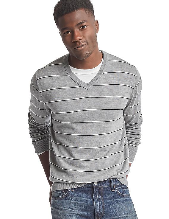 Men's Grey V-Neck Merino Wool Jumper