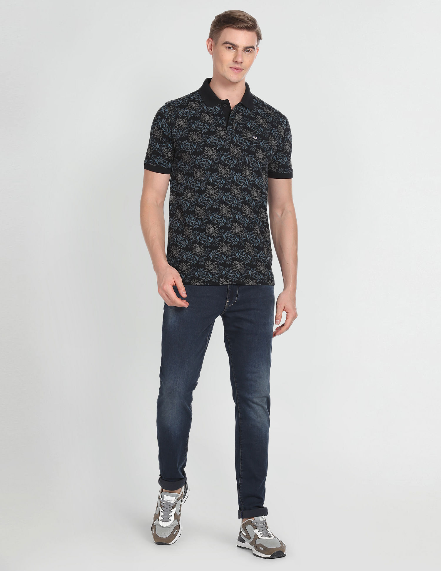 Arrow Sports Compact Cotton Tropical Polo Shirt