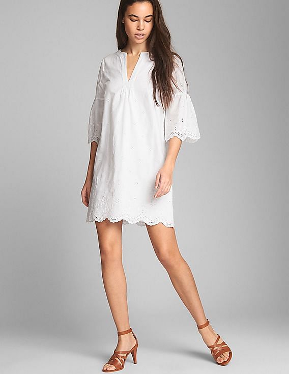 White short sales sleeve shift dress