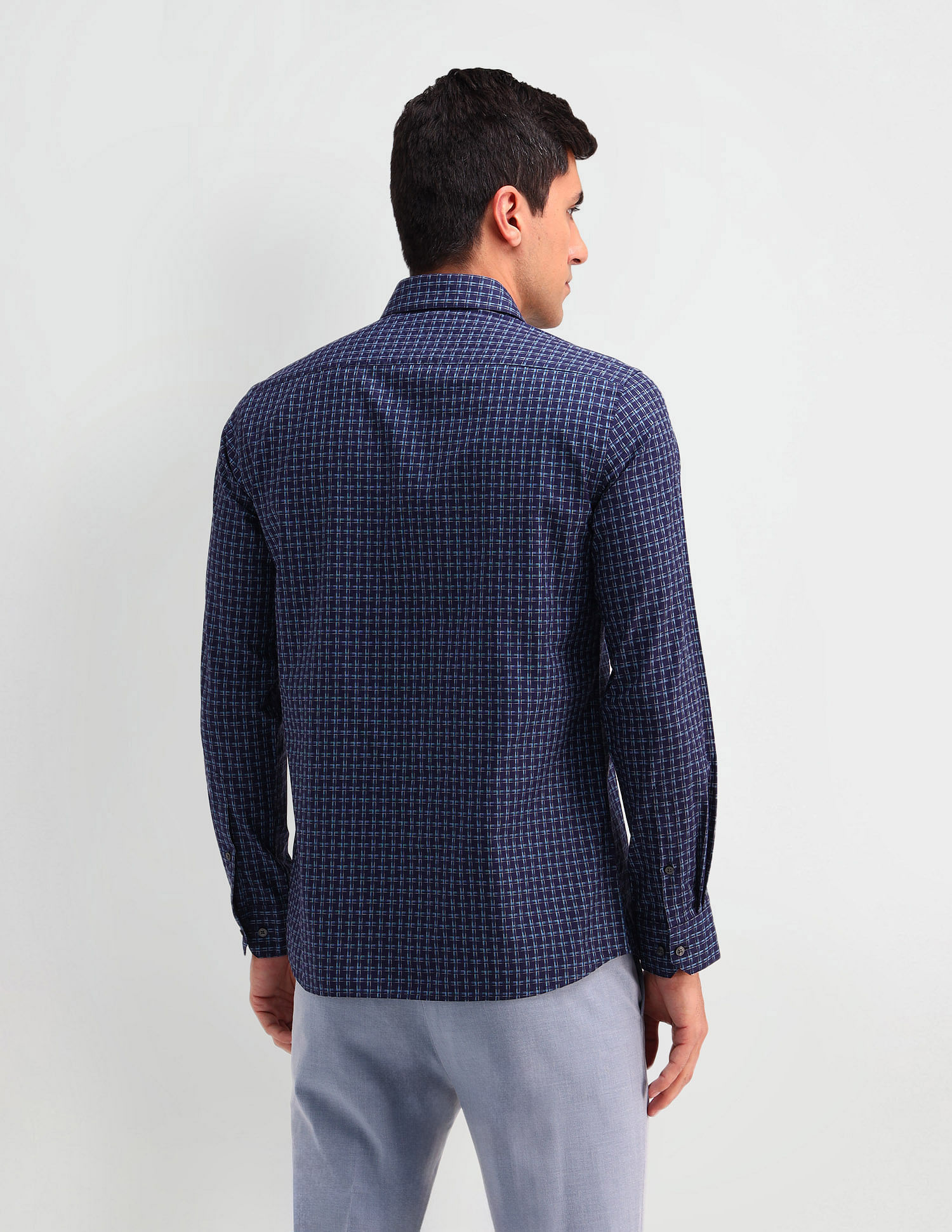 Arrow Pure Cotton Manhattan Slim Fit Shirt