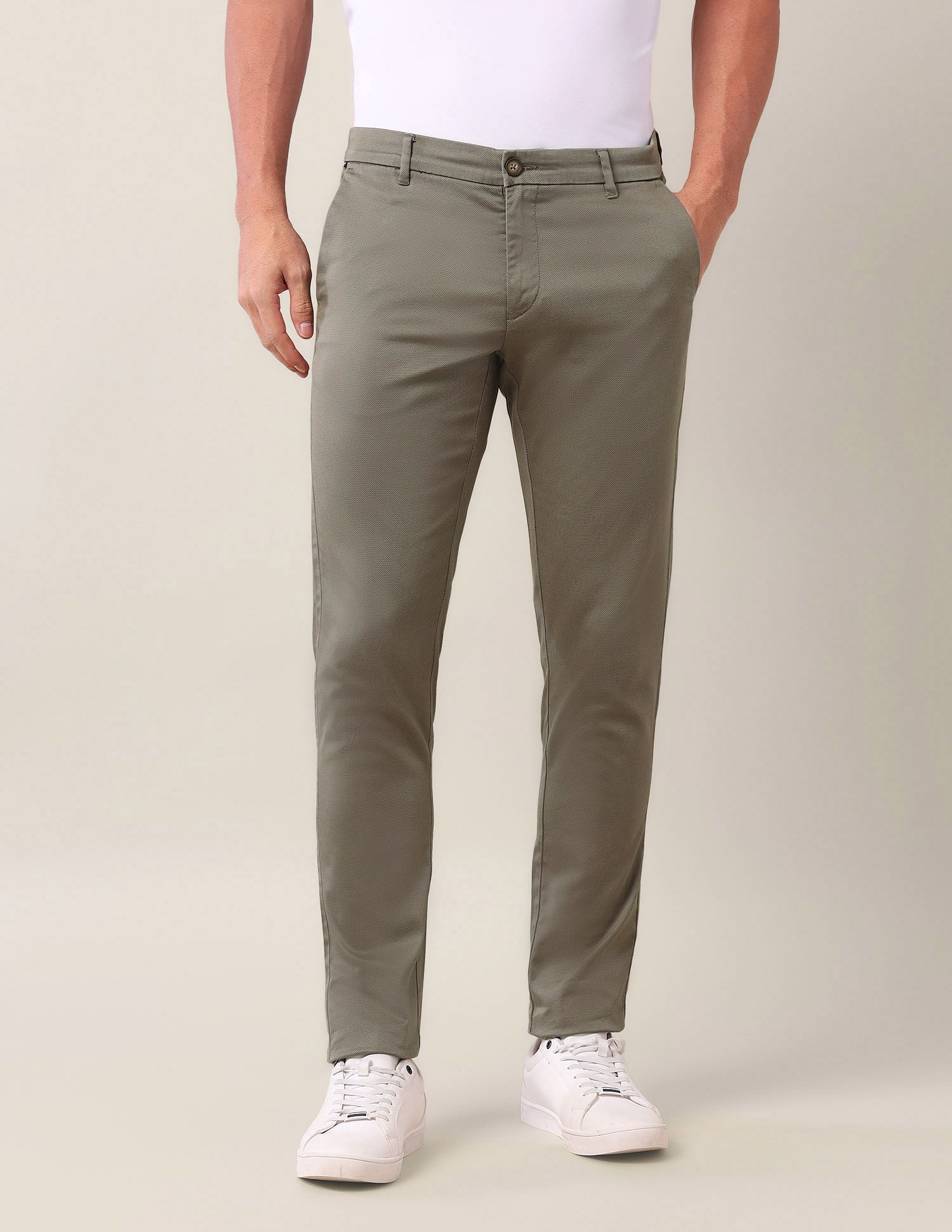 U.S. Polo Assn. Austin Slim Fit Solid Trousers