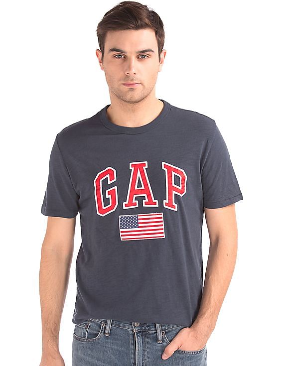 gap flag tee