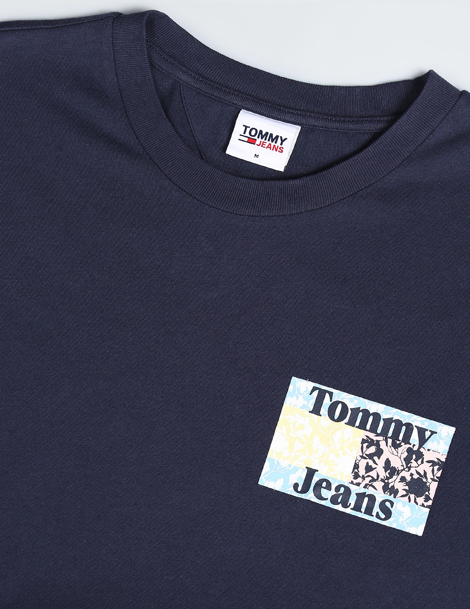 Tommy Hilfiger Organic Cotton Floral Flag Logo T-Shirt