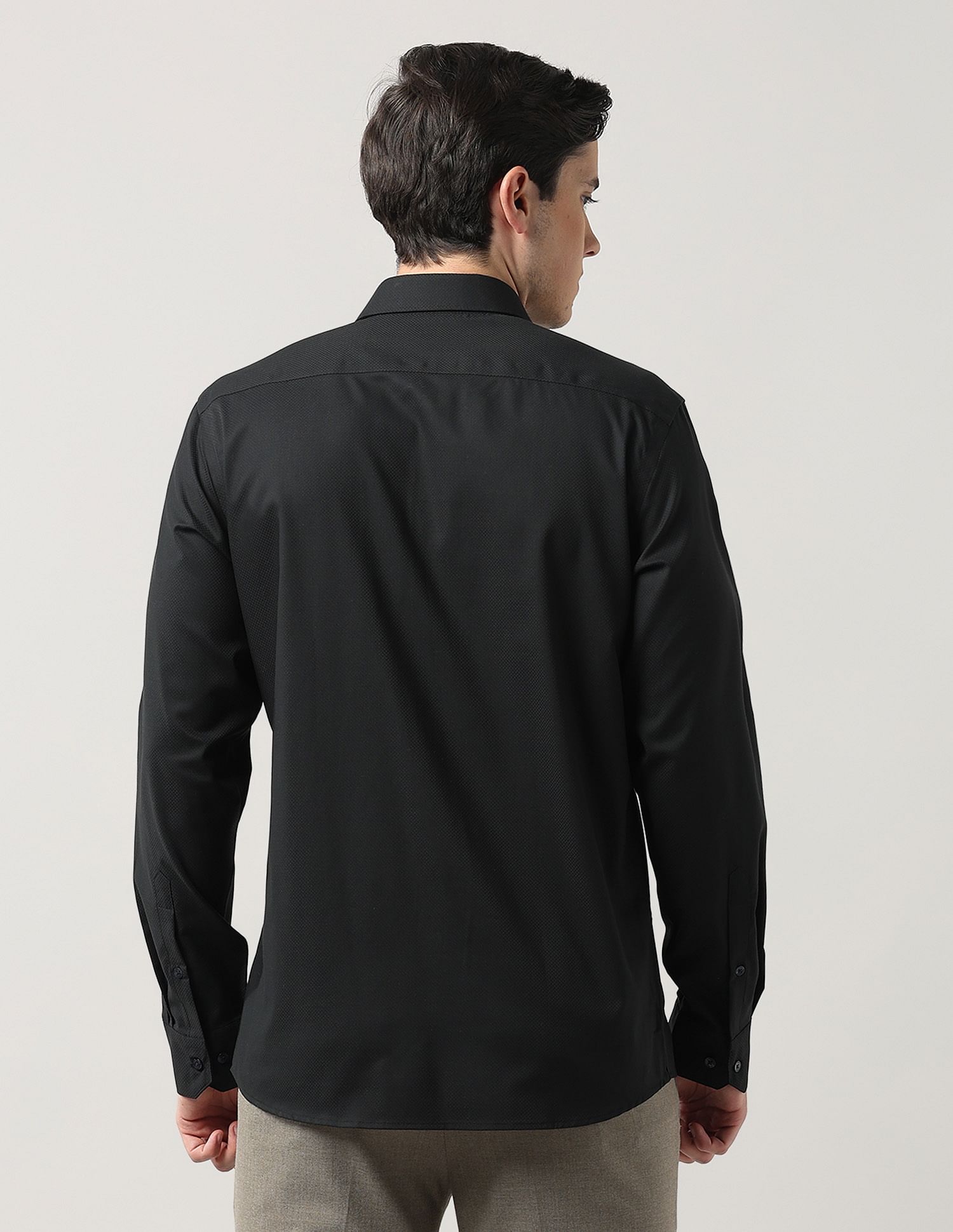 Arrow Textured Liberty Classic Fit Autopress Flx Shirt