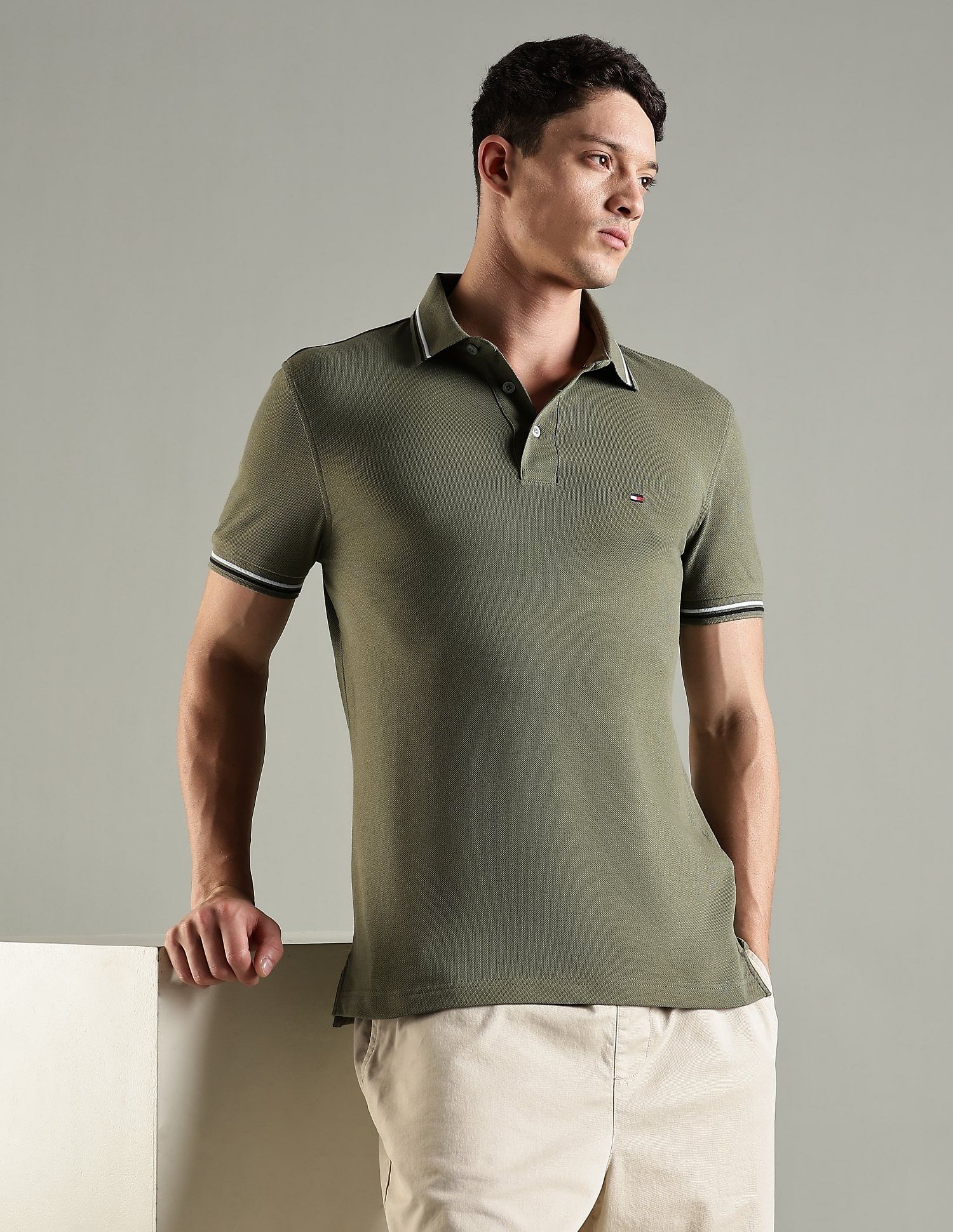 Tommy Hilfiger Kids Solid Slim Fit Cotton Polo T-Shirt