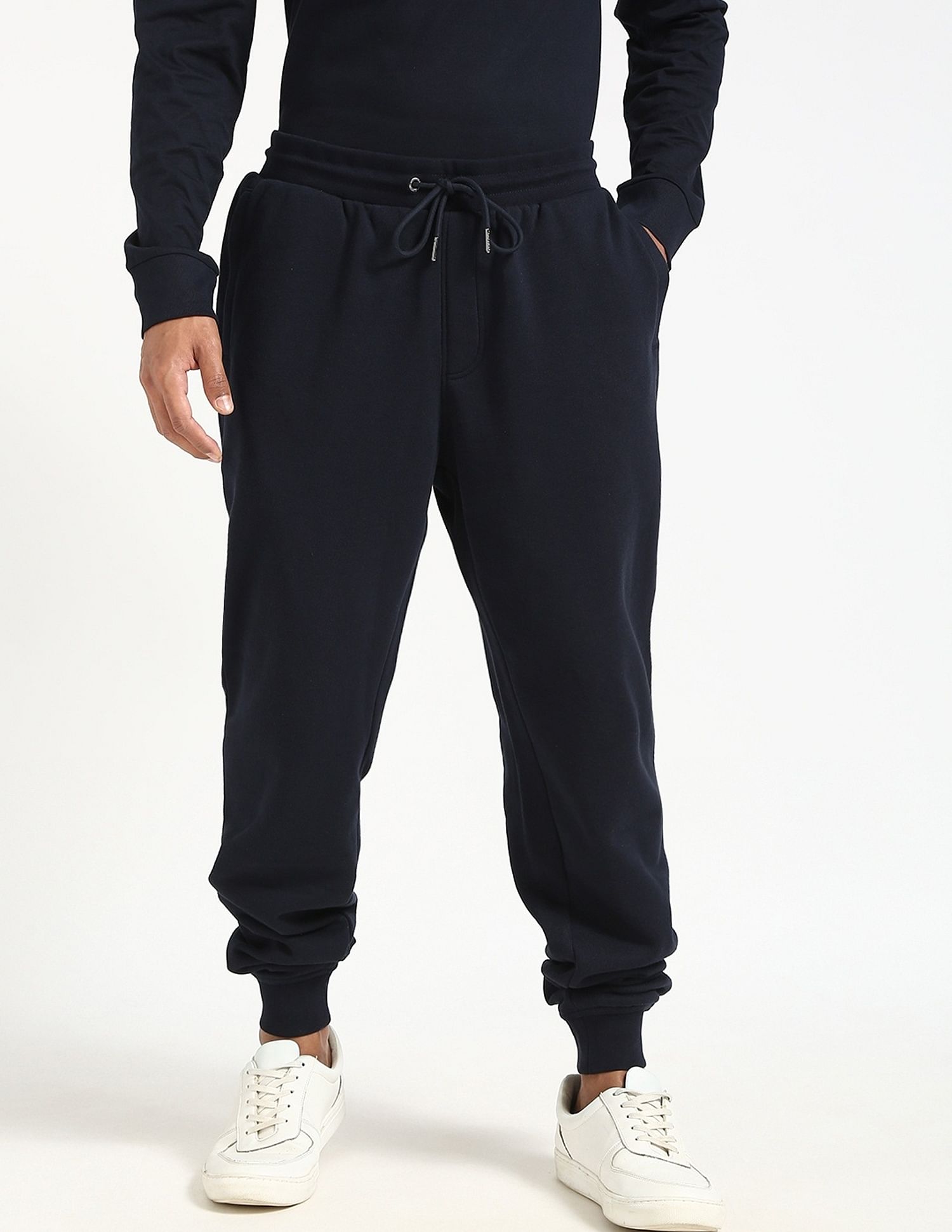 Tommy Hilfiger Regular-Fit Solid Mid Rise Jogger
