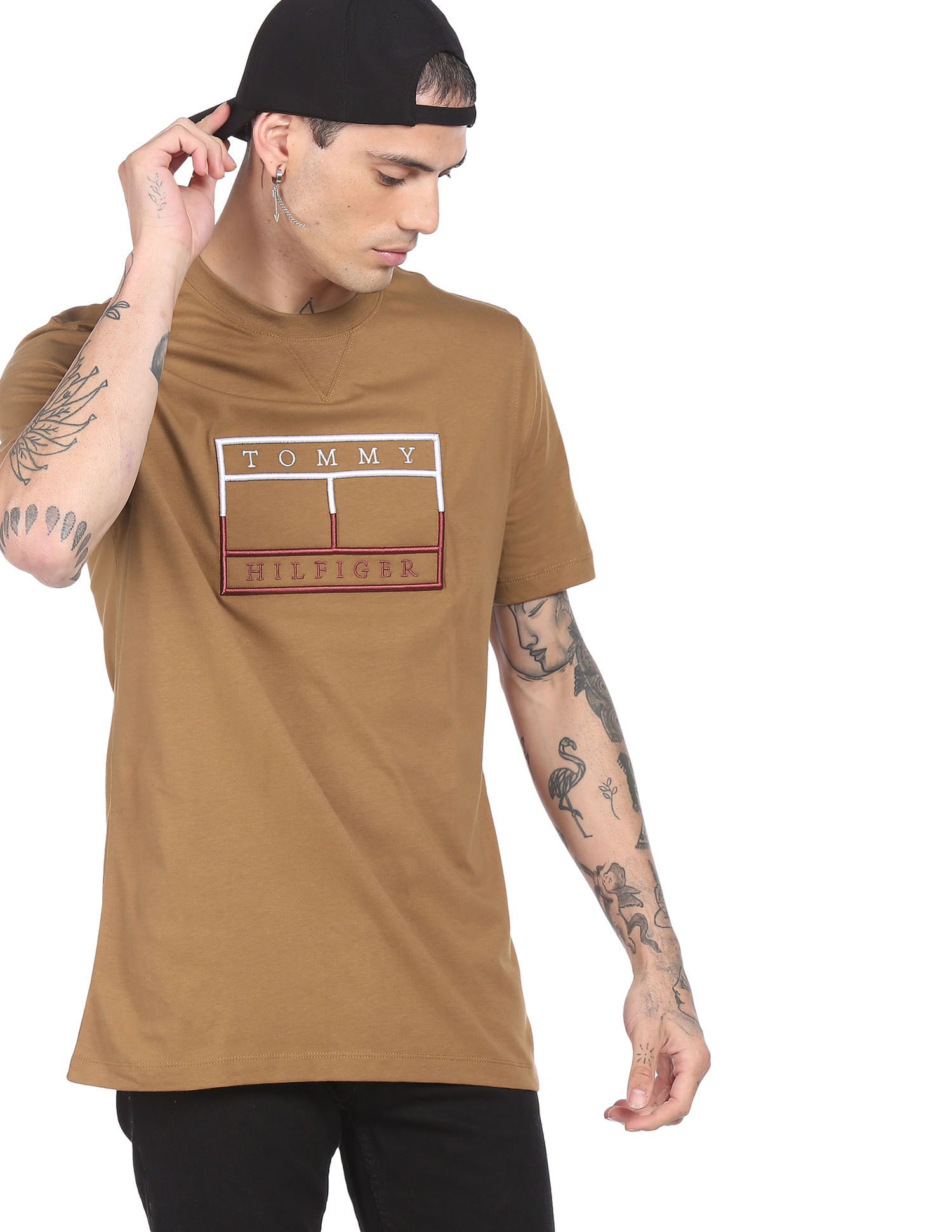 Tommy hilfiger brown t shirt Clearance