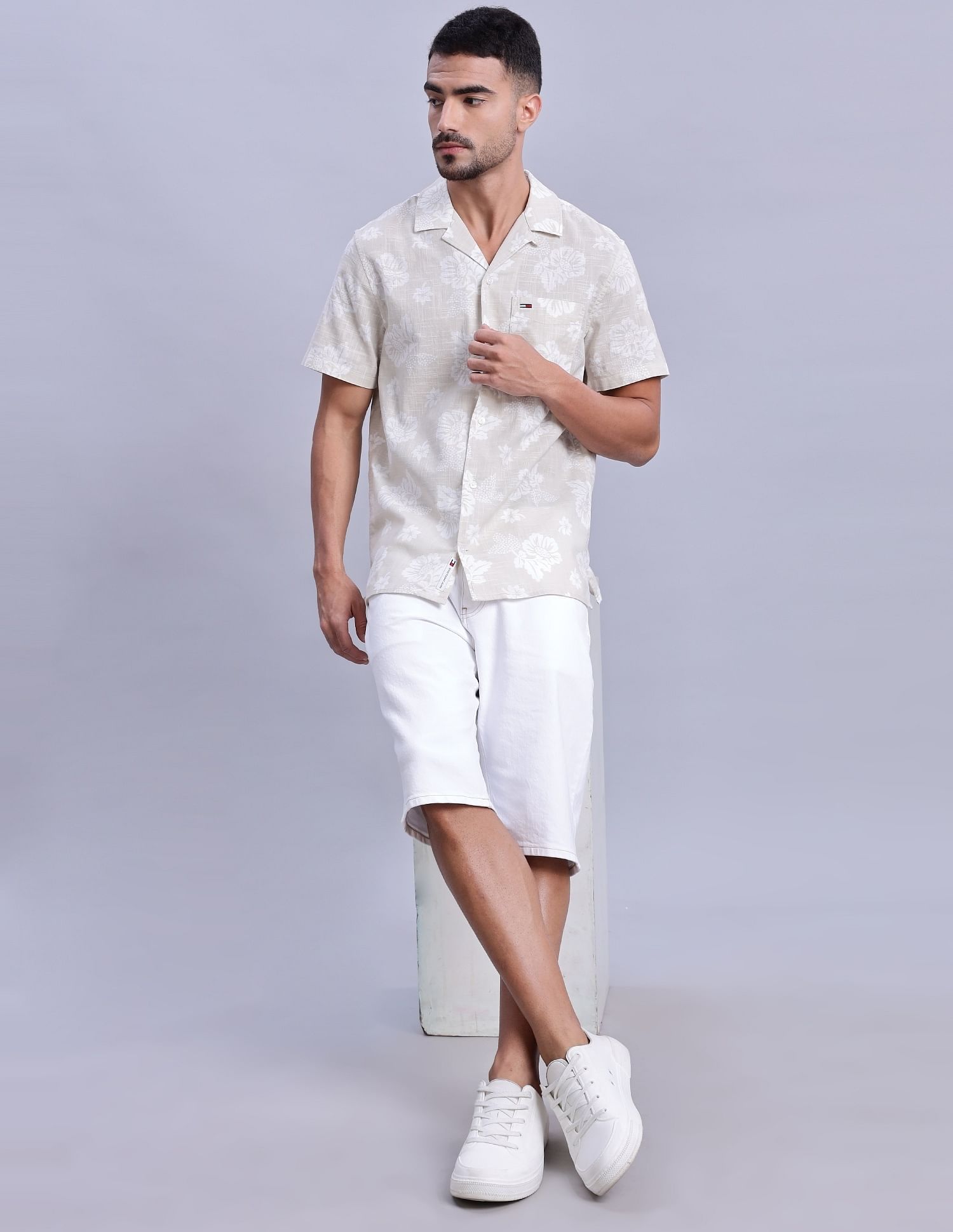 Tommy Hilfiger Printed Regular-Fit Woven Shirts