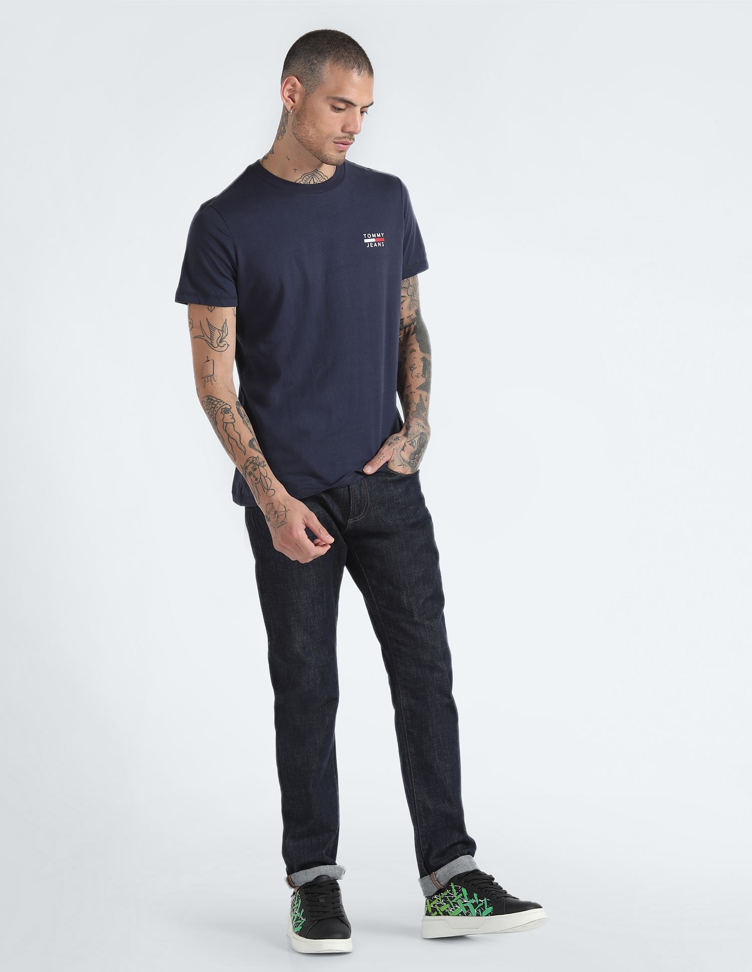 Tommy Hilfiger Chest Logo Slim Fit T-Shirt