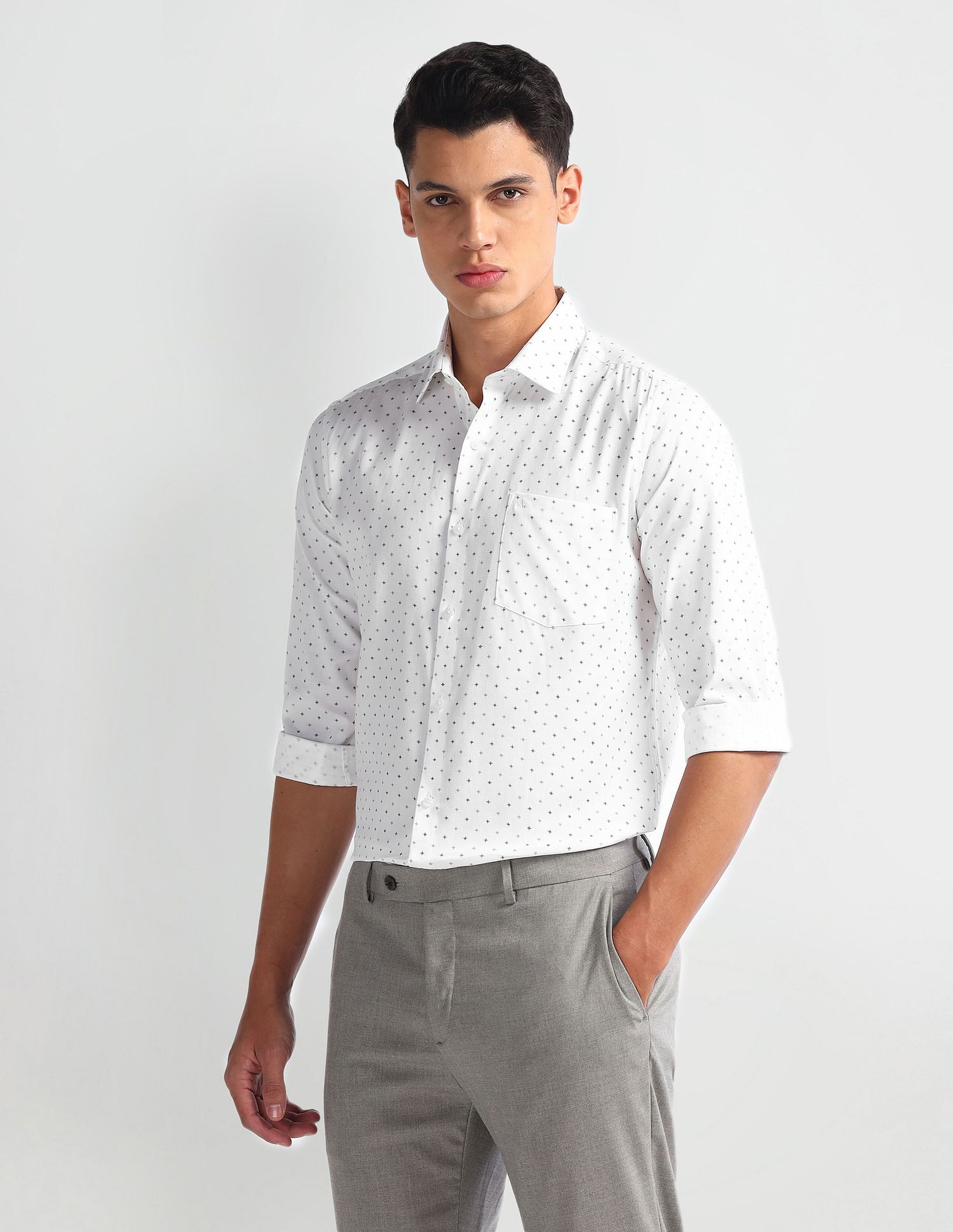 Arrow Manhattan Slim Cotton Shirt