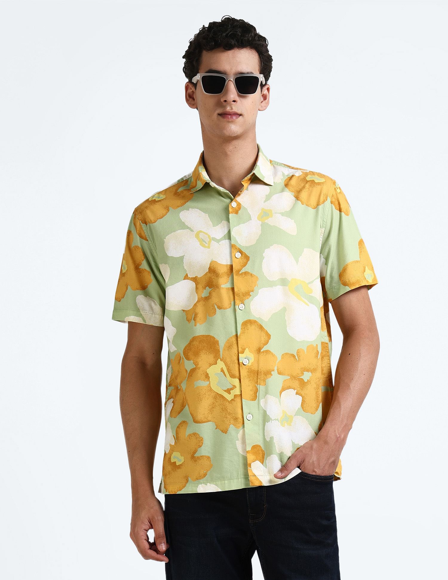 Flying Machine Spread Collar Floral Print Shirt