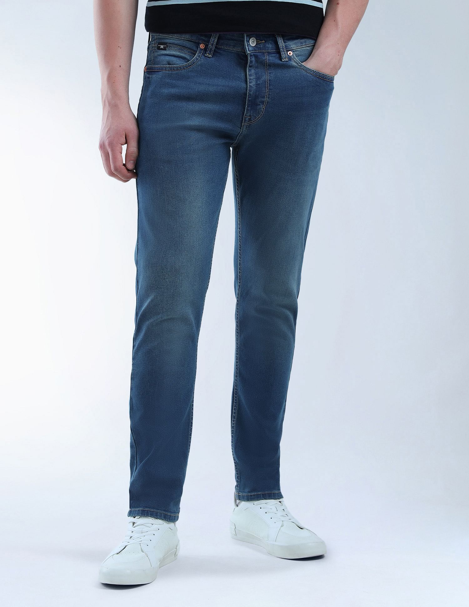 Flying Machine Slash Slim Tapered Fit Light Washed Jeans