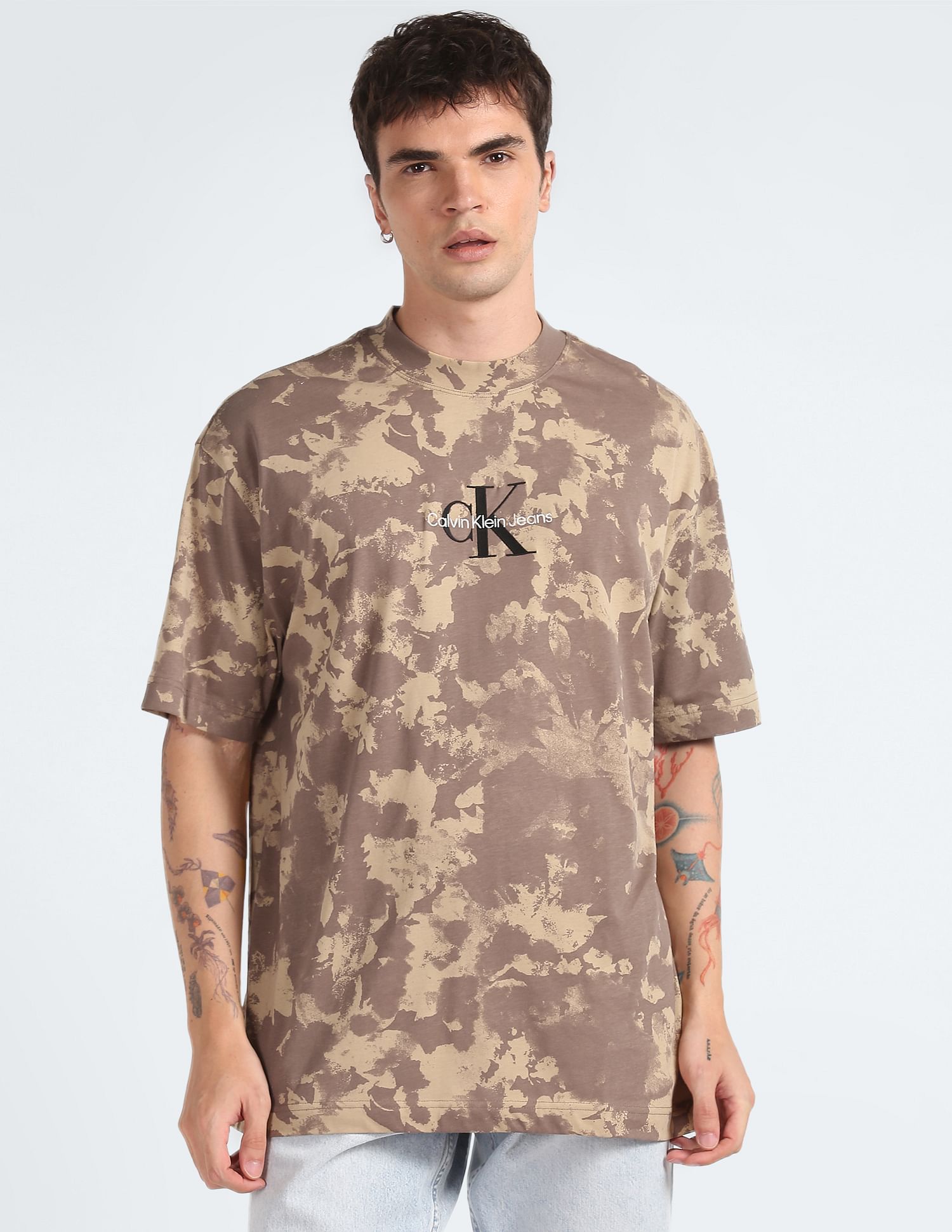 Buy Calvin Klein Jeans Camouflage Print Cotton T Shirt NNNOW