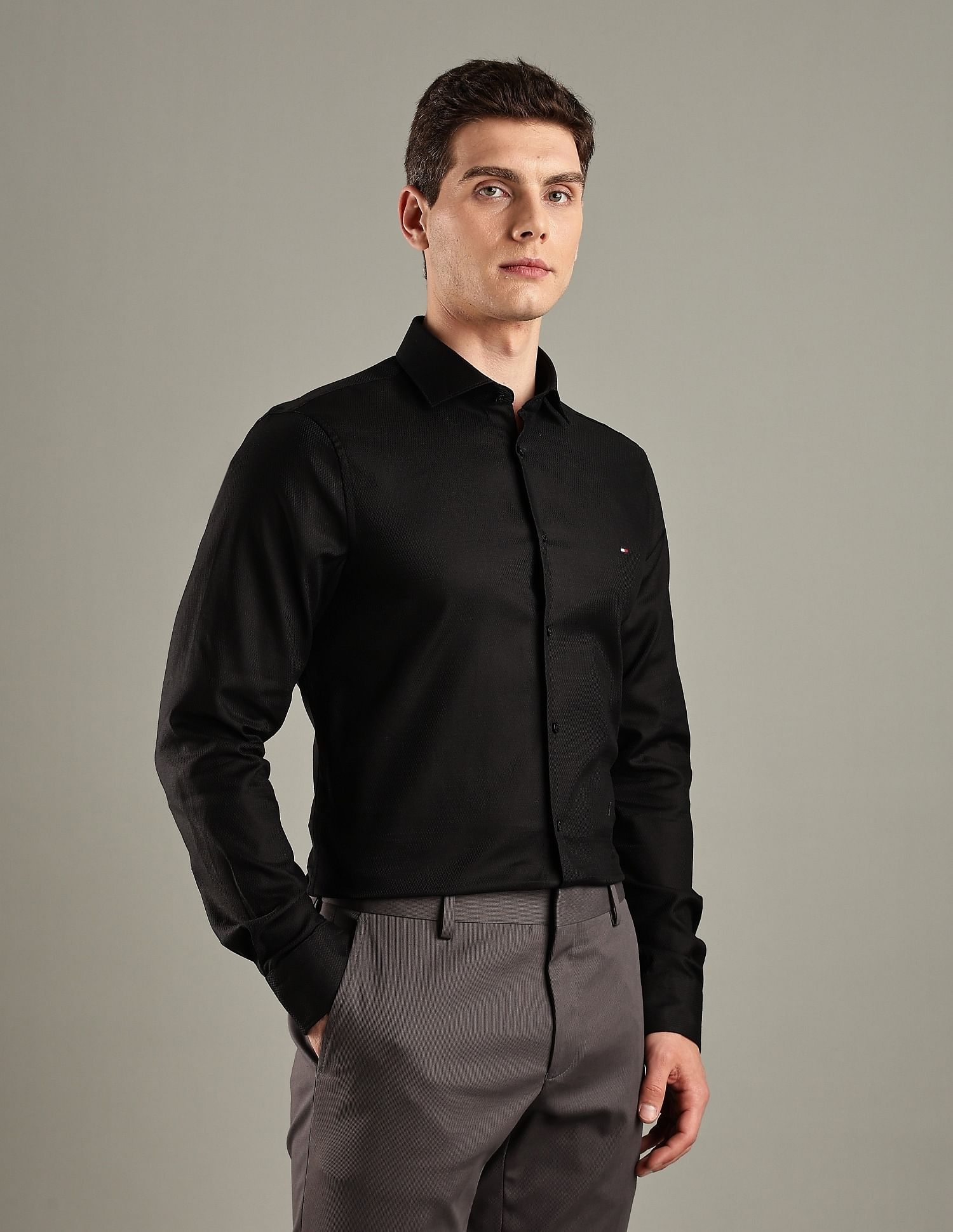 Tommy Hilfiger Solid Slim-Fit Cotton Shirt