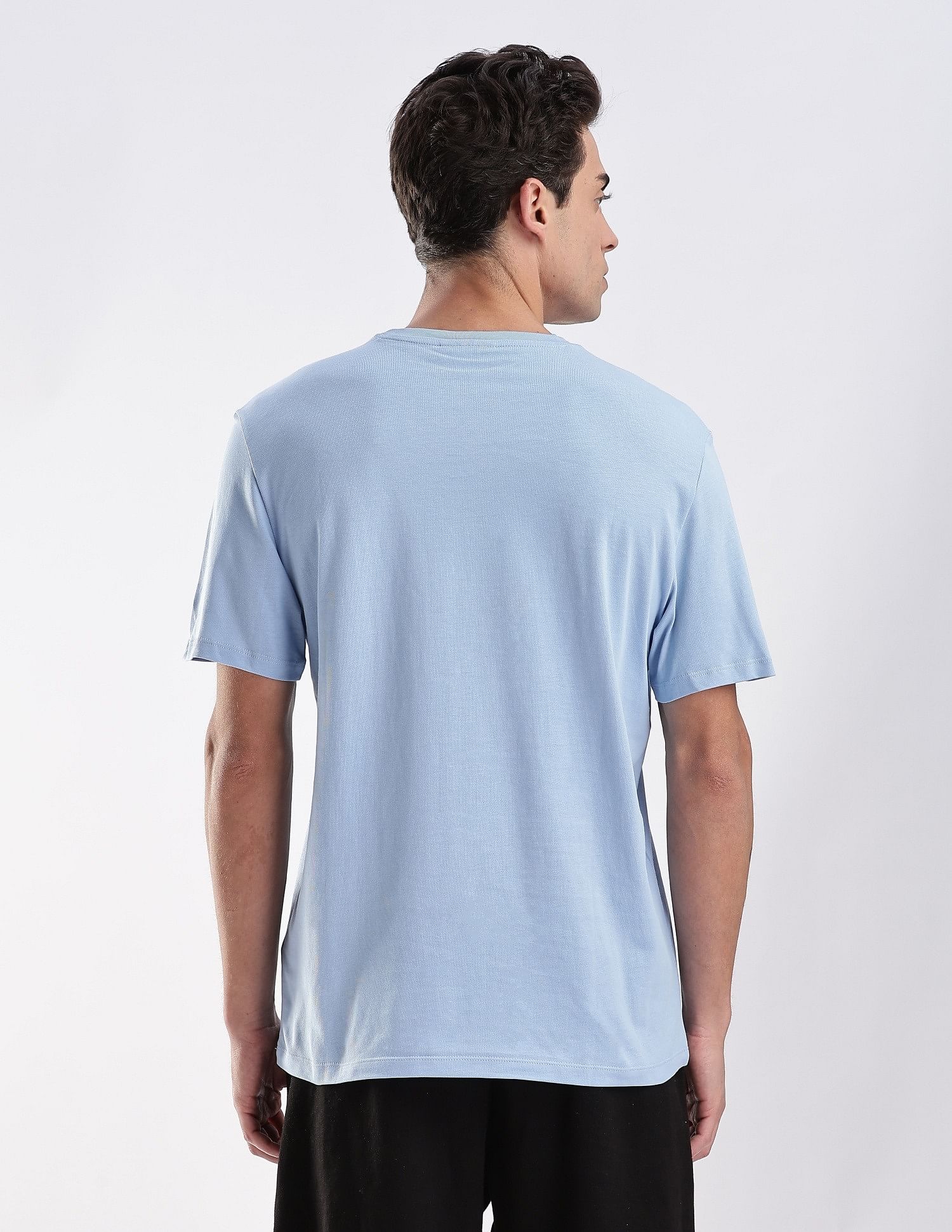 Calvin Klein Jeans Regular-Fit Solid Cotton T-Shirt