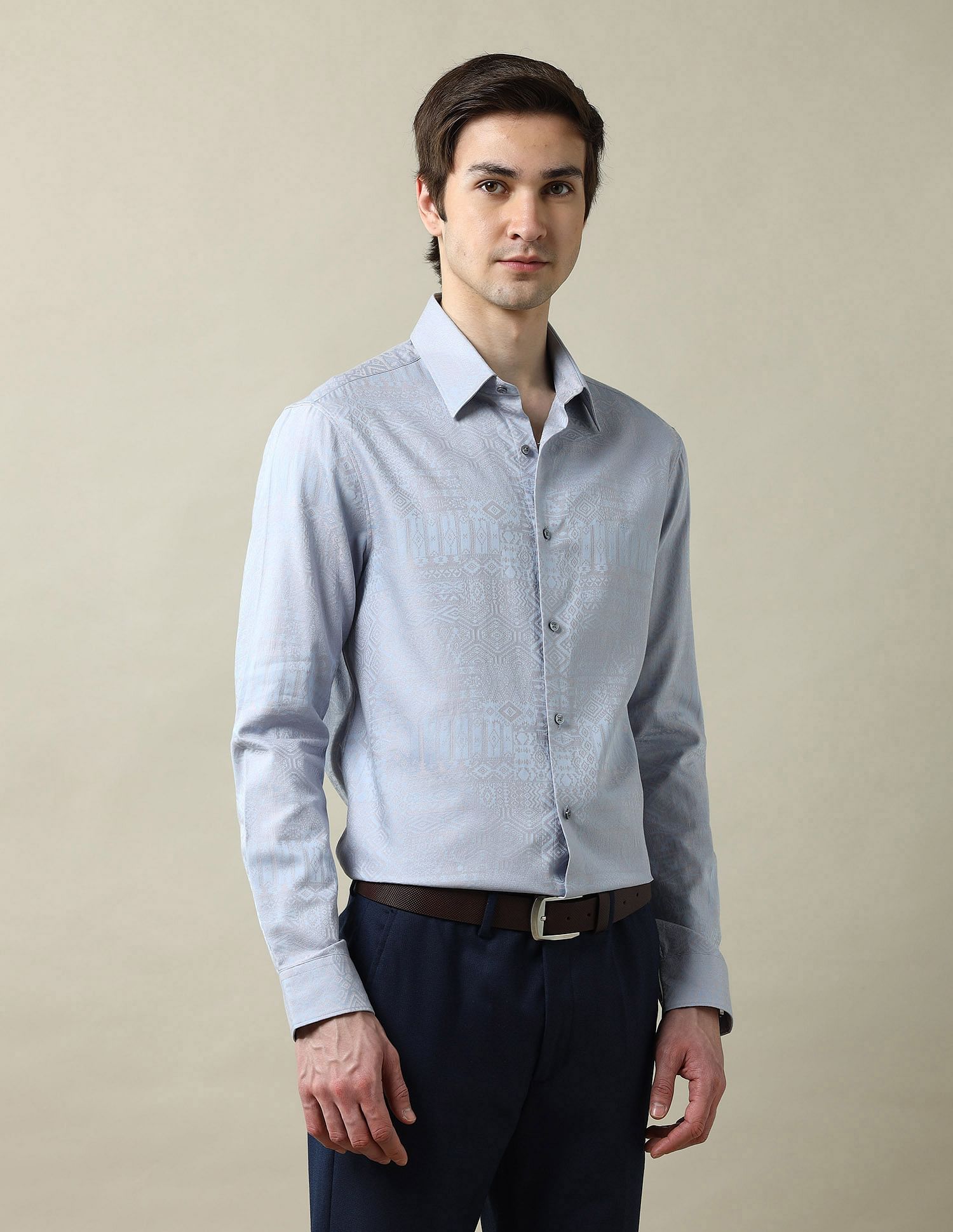 Arrow Tailored Fit Jacquard 1851 Shirt
