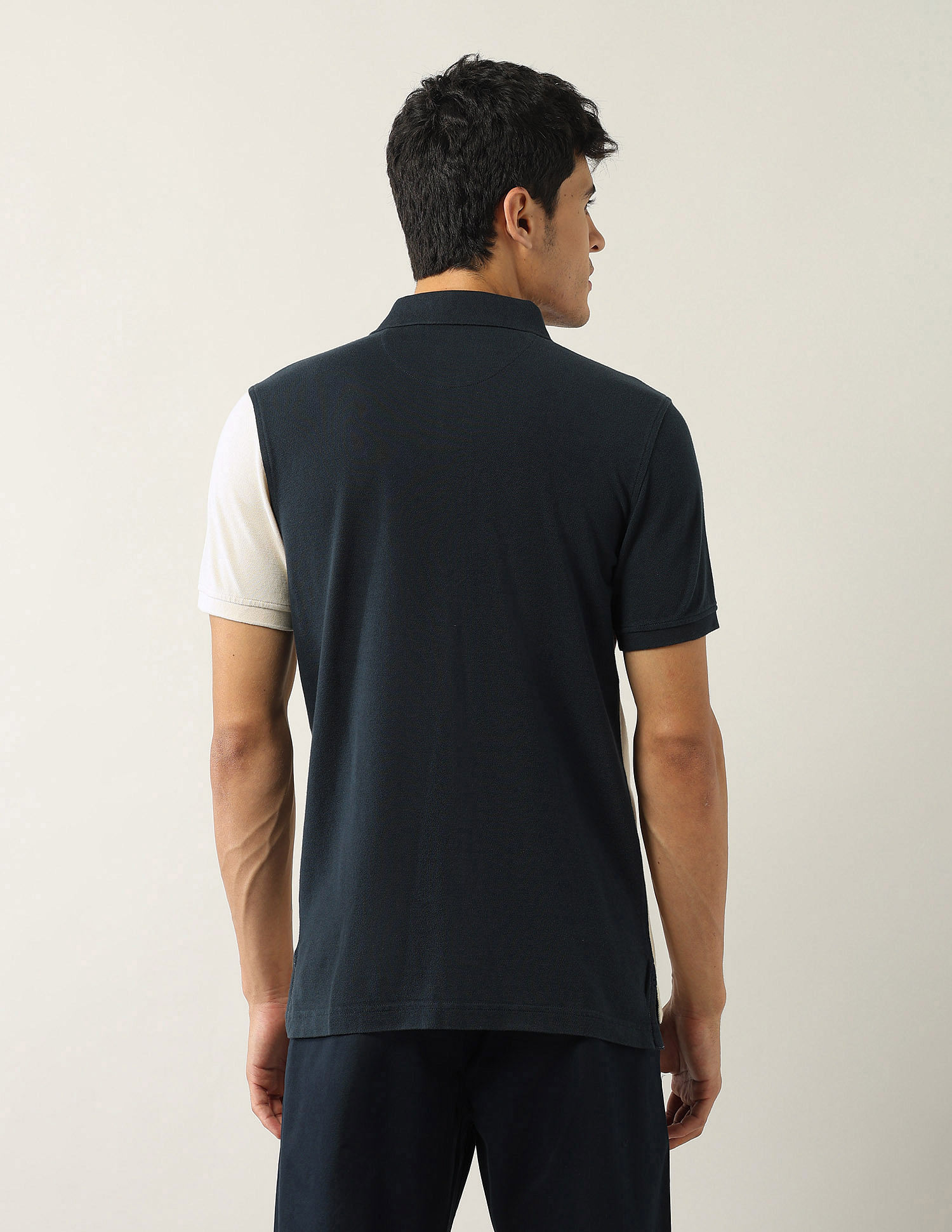 Arrow Sport Colourblocked Regular Fit Polo Shirt