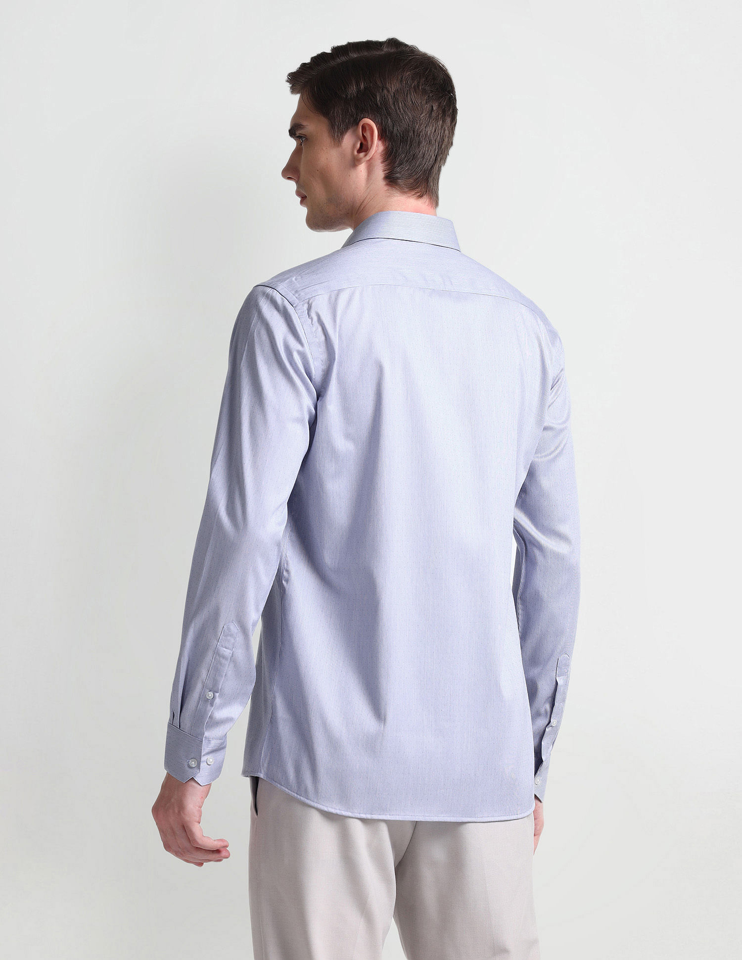 Arrow Manhattan Slim Fit Auto Press Shirt
