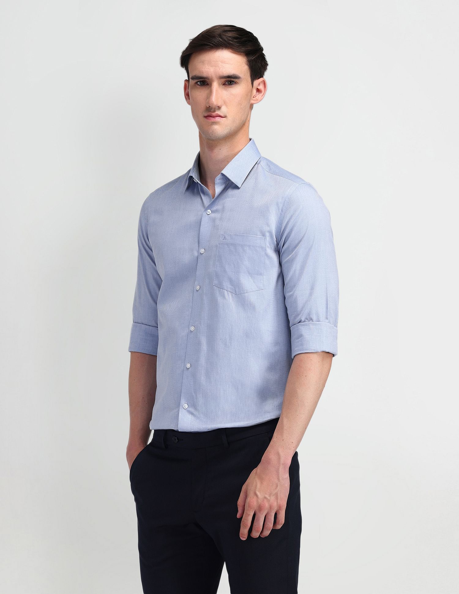 Arrow Solid Manhattan Slim Fit Shirt
