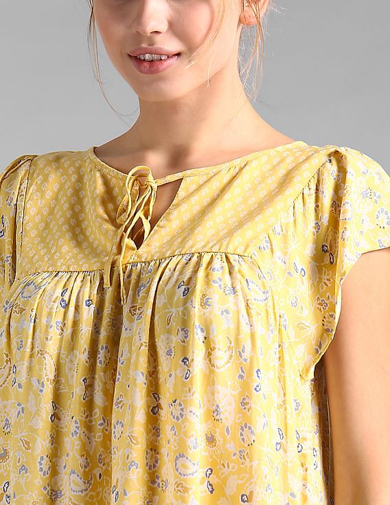 Buy GAP Women Yellow Mix-Print Flutter Sleeve Smock Top