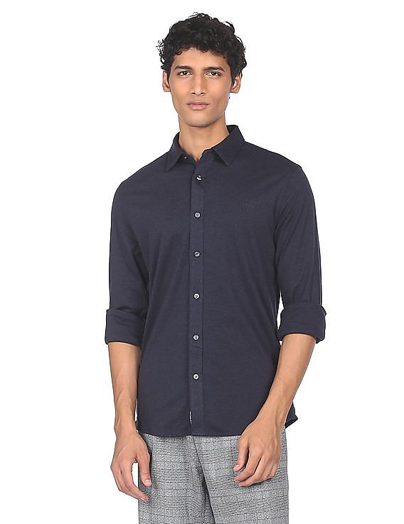 Calvin Klein Jeans Men Navy Slim Fit Pure Cotton Solid Casual Shirt