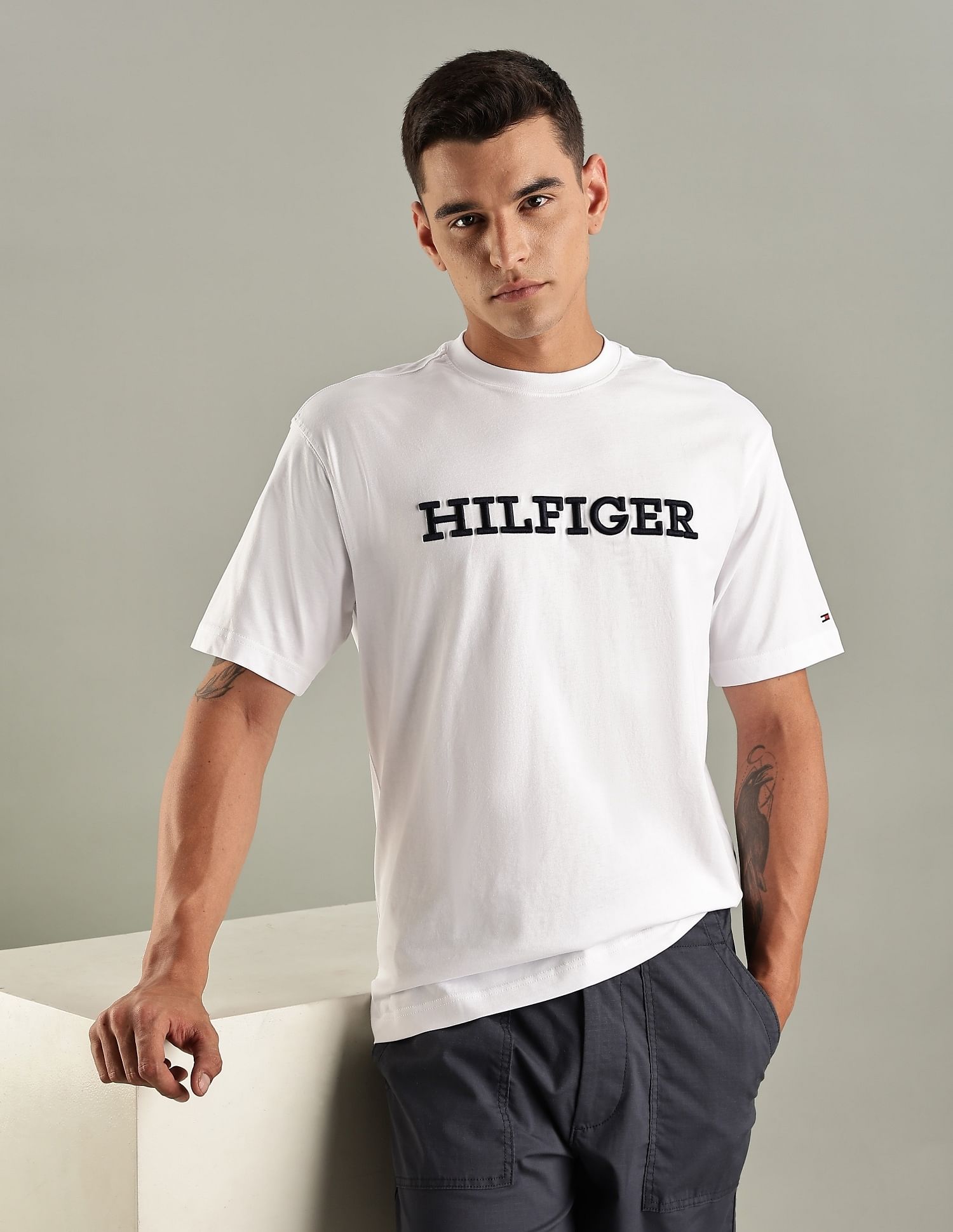 Tommy Hilfiger Embroidered Logo Regular-Fit Cotton T-Shirt