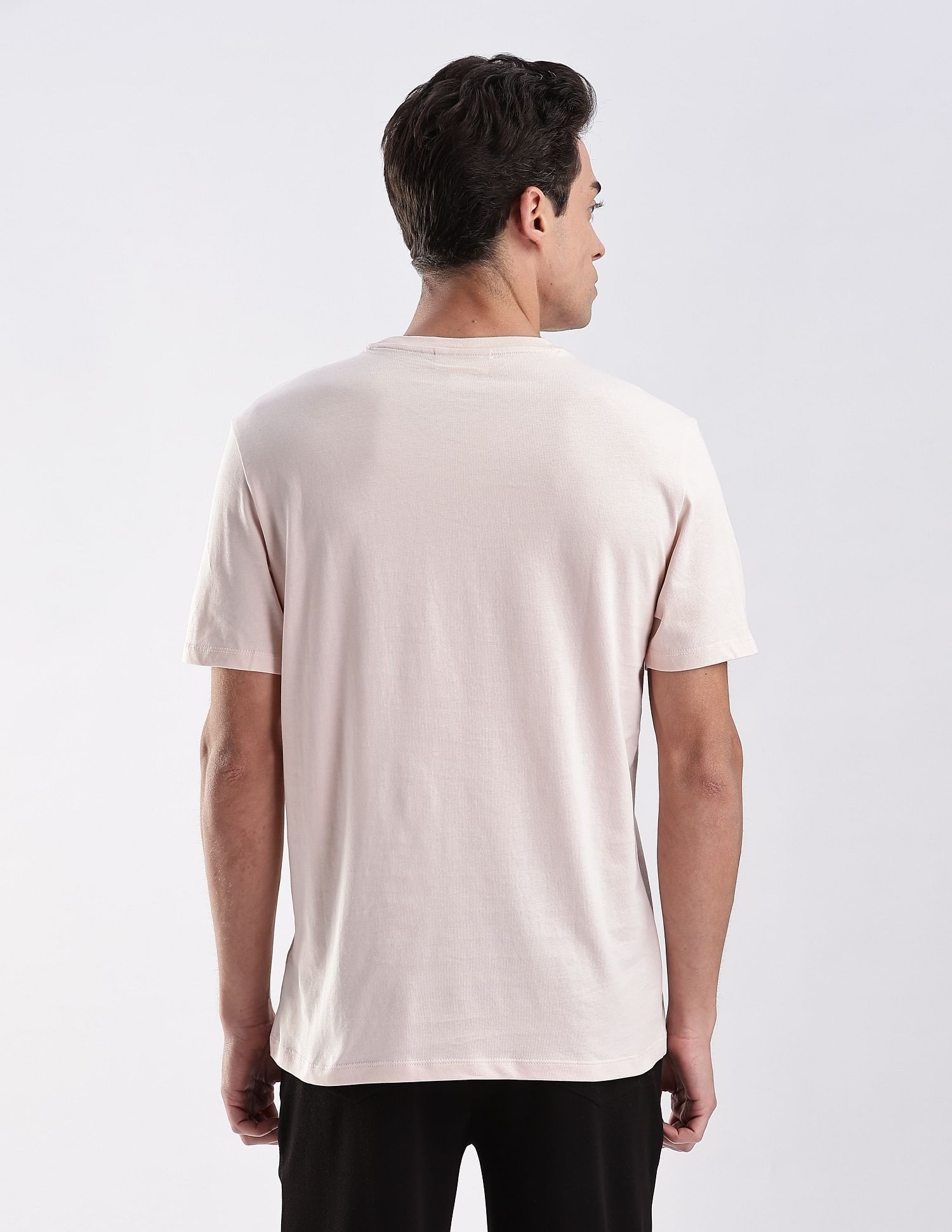Calvin Klein Jeans Regular-Fit Solid Cotton T-Shirt