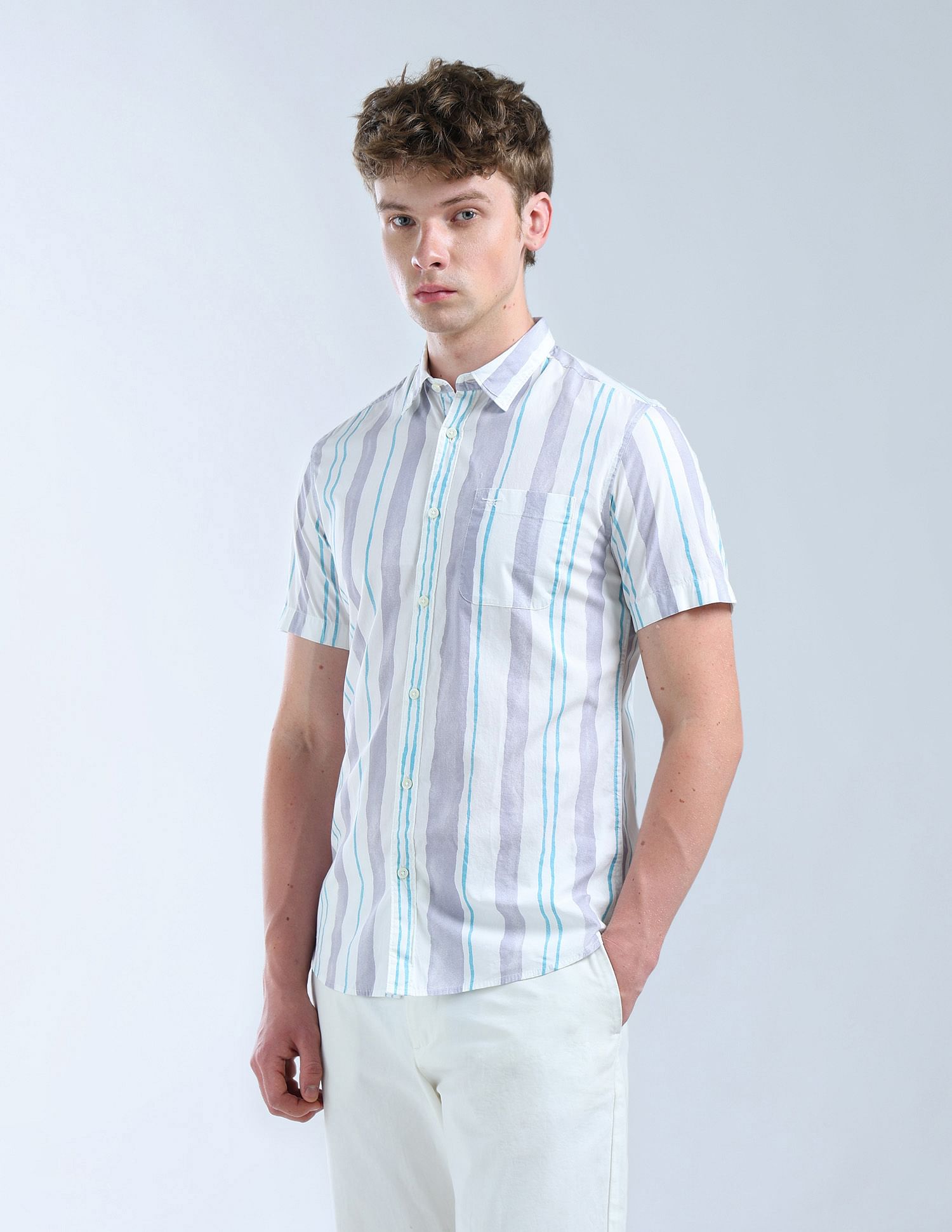 Flying Machine Slim Fit Vertical Striped Shirt