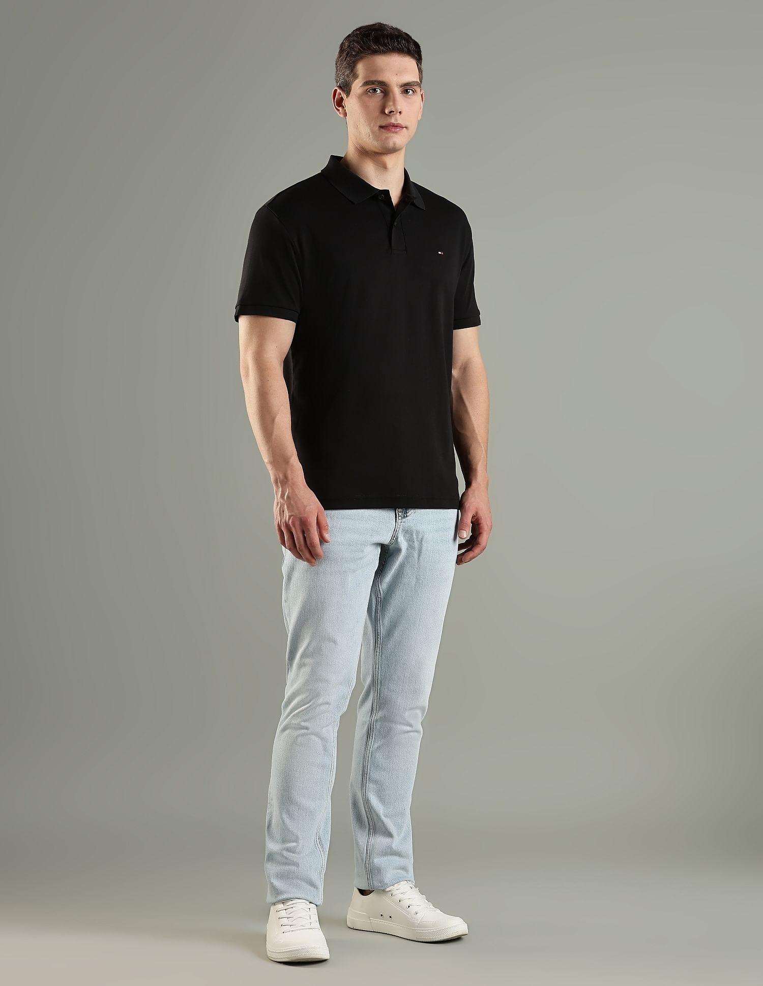 Tommy Hilfiger F25HMKT049 BLACK Mens T-Shirt
