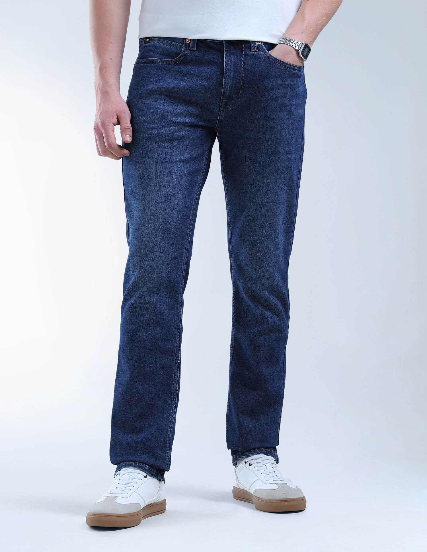 Flying Machine Mid Rise Freddie Slim Straight Fit Jeans